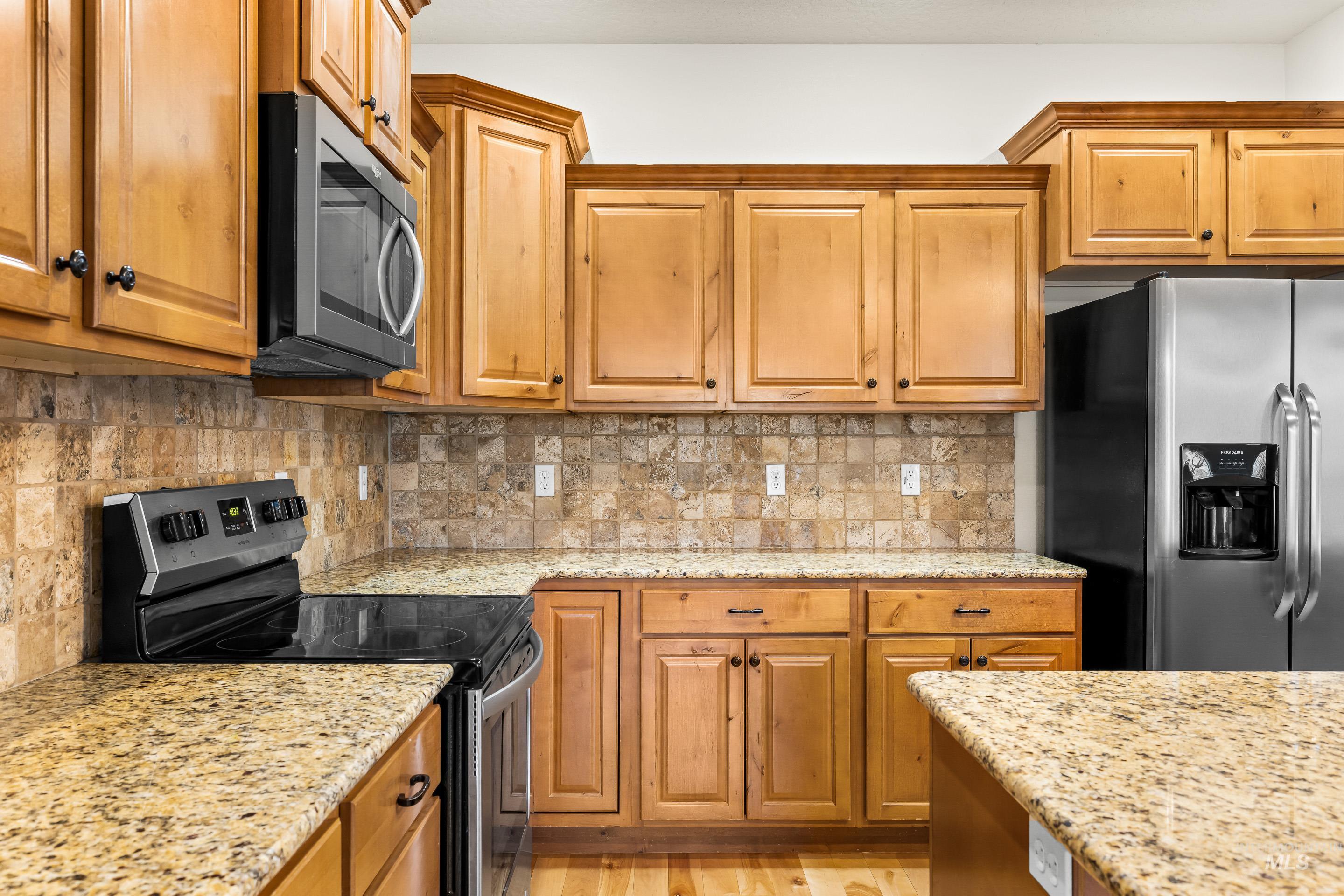 2578 S Groom Way, Meridian, Idaho 83642, 4 Bedrooms, 2.5 Bathrooms, Residential For Sale, Price $575,000,MLS 98972502