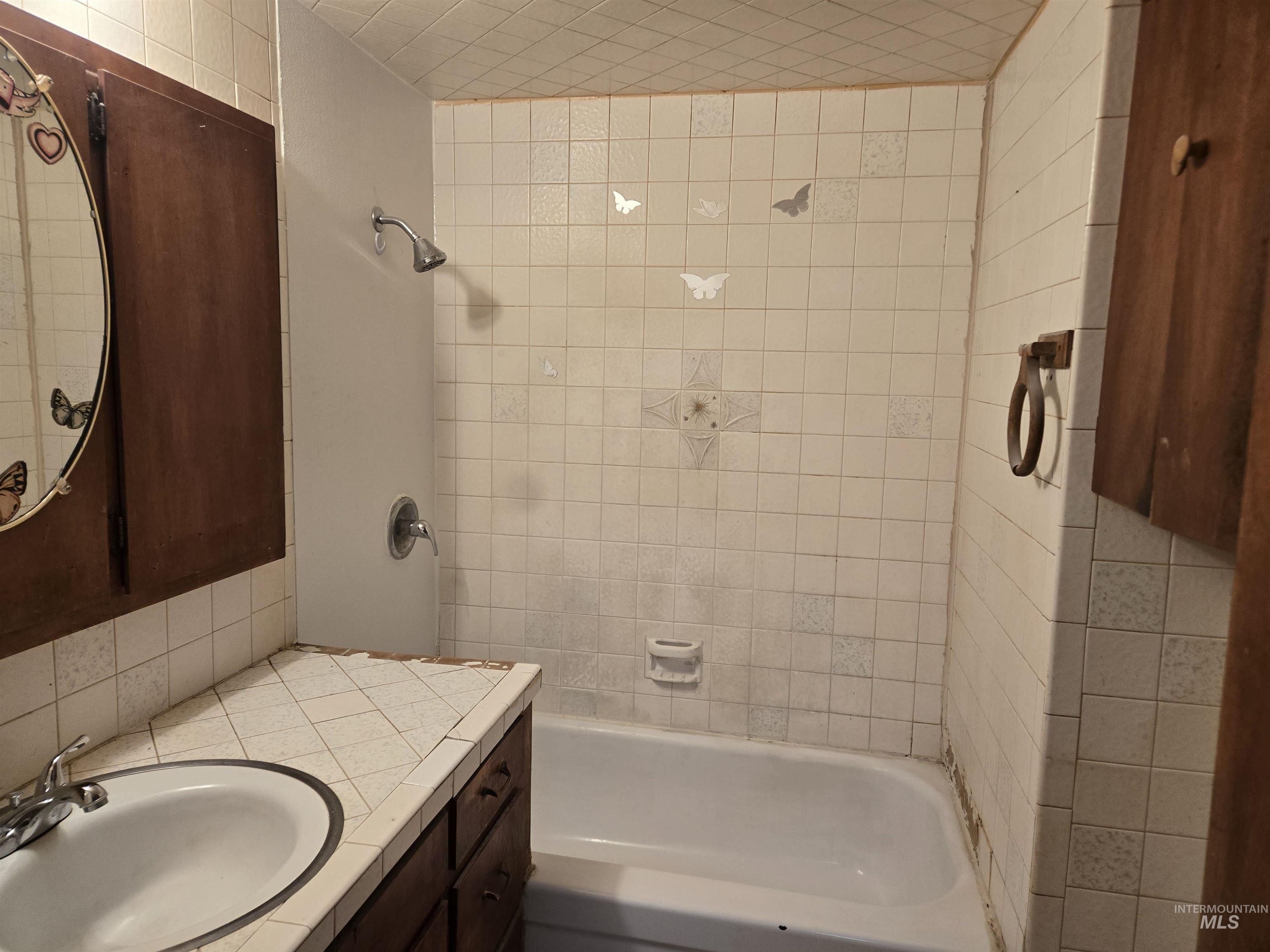 330 2nd Ave North, Twin Falls, Idaho 83301, 1 Bedroom, 1 Bathroom, Residential Income For Sale, Price $530,000,MLS 98972503