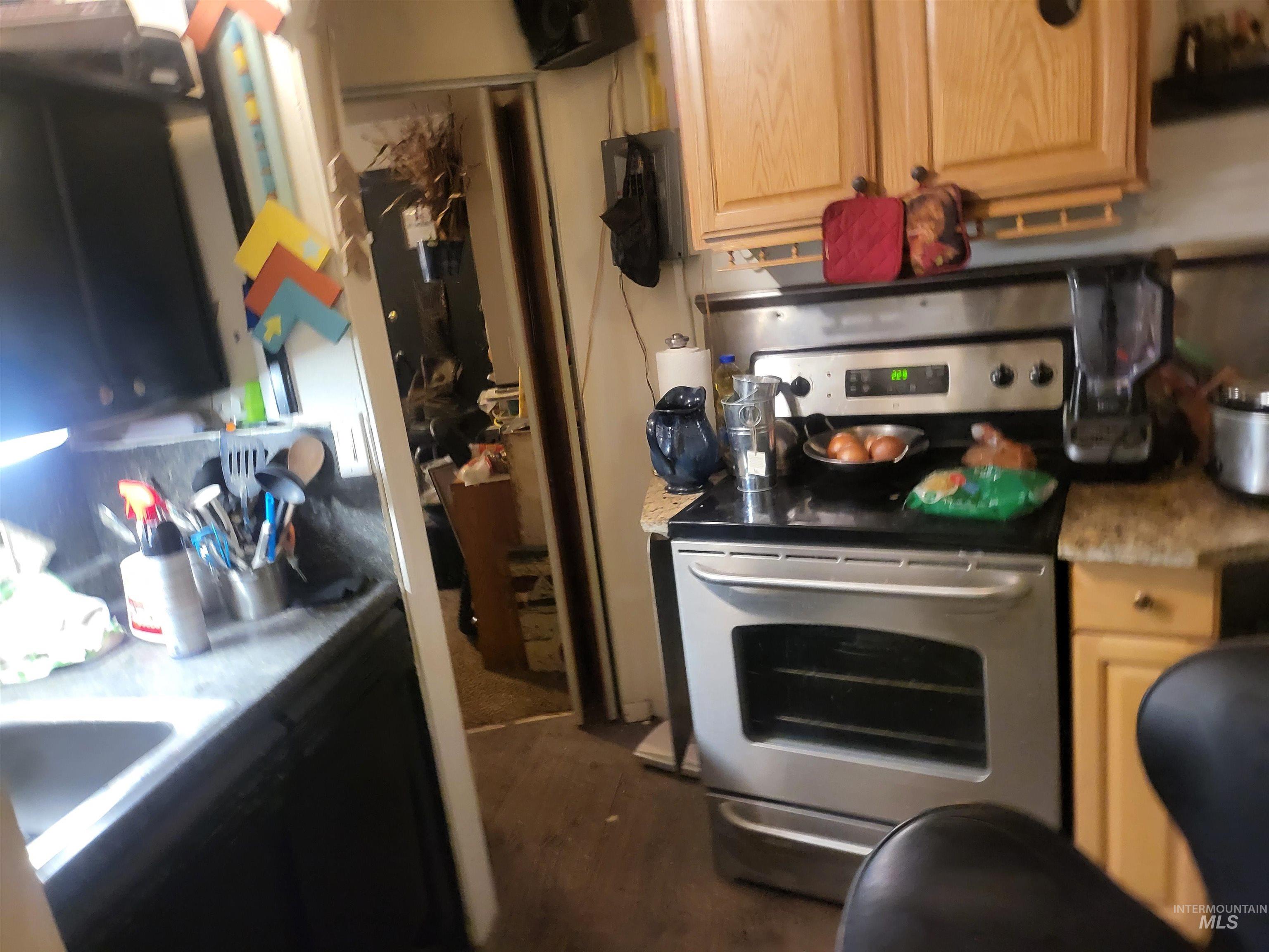 330 2nd Ave North, Twin Falls, Idaho 83301, 1 Bedroom, 1 Bathroom, Residential Income For Sale, Price $490,000, 98972503