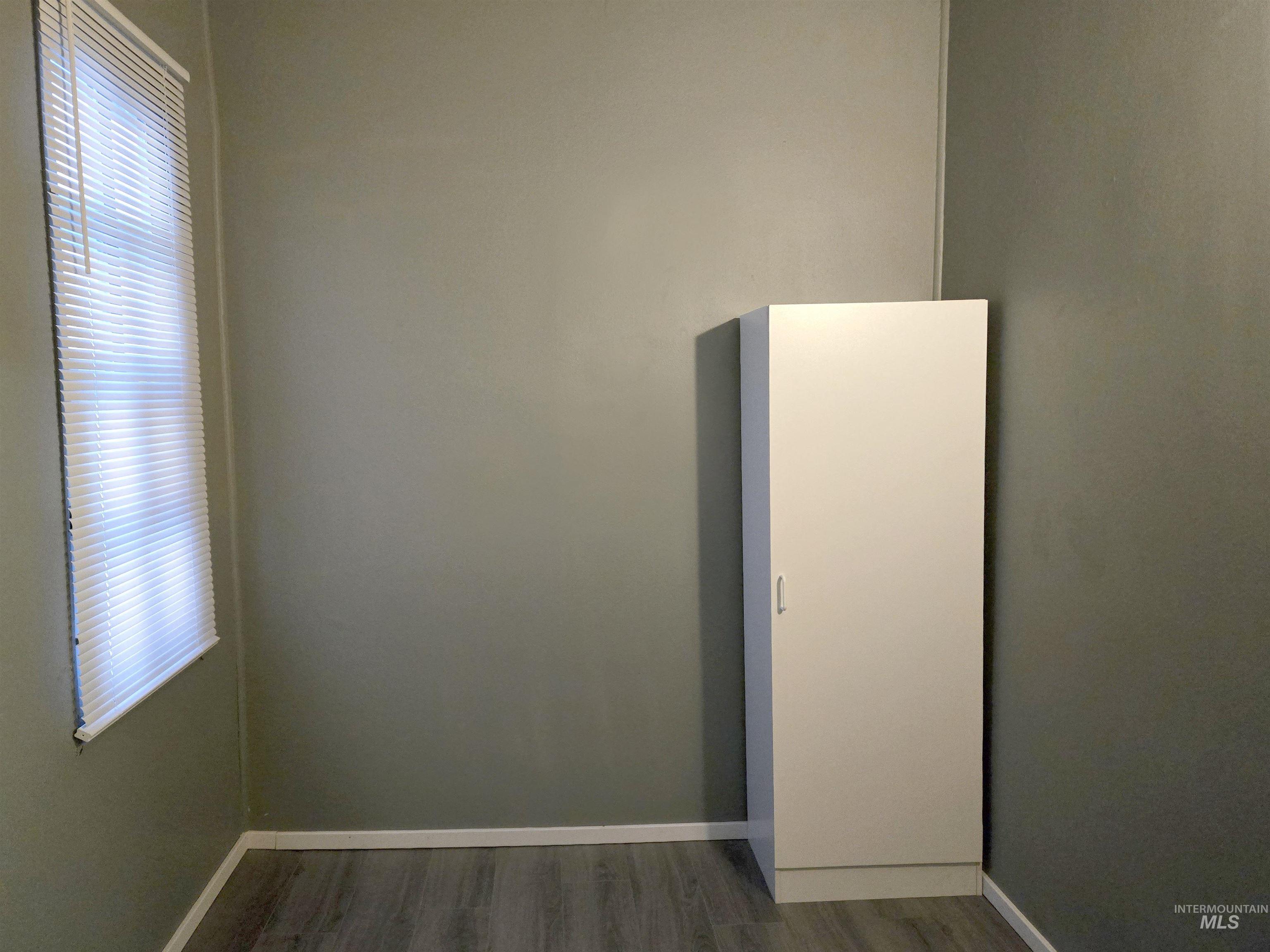 330 2nd Ave North, Twin Falls, Idaho 83301, 1 Bedroom, 1 Bathroom, Residential Income For Sale, Price $500,000,MLS 98972503