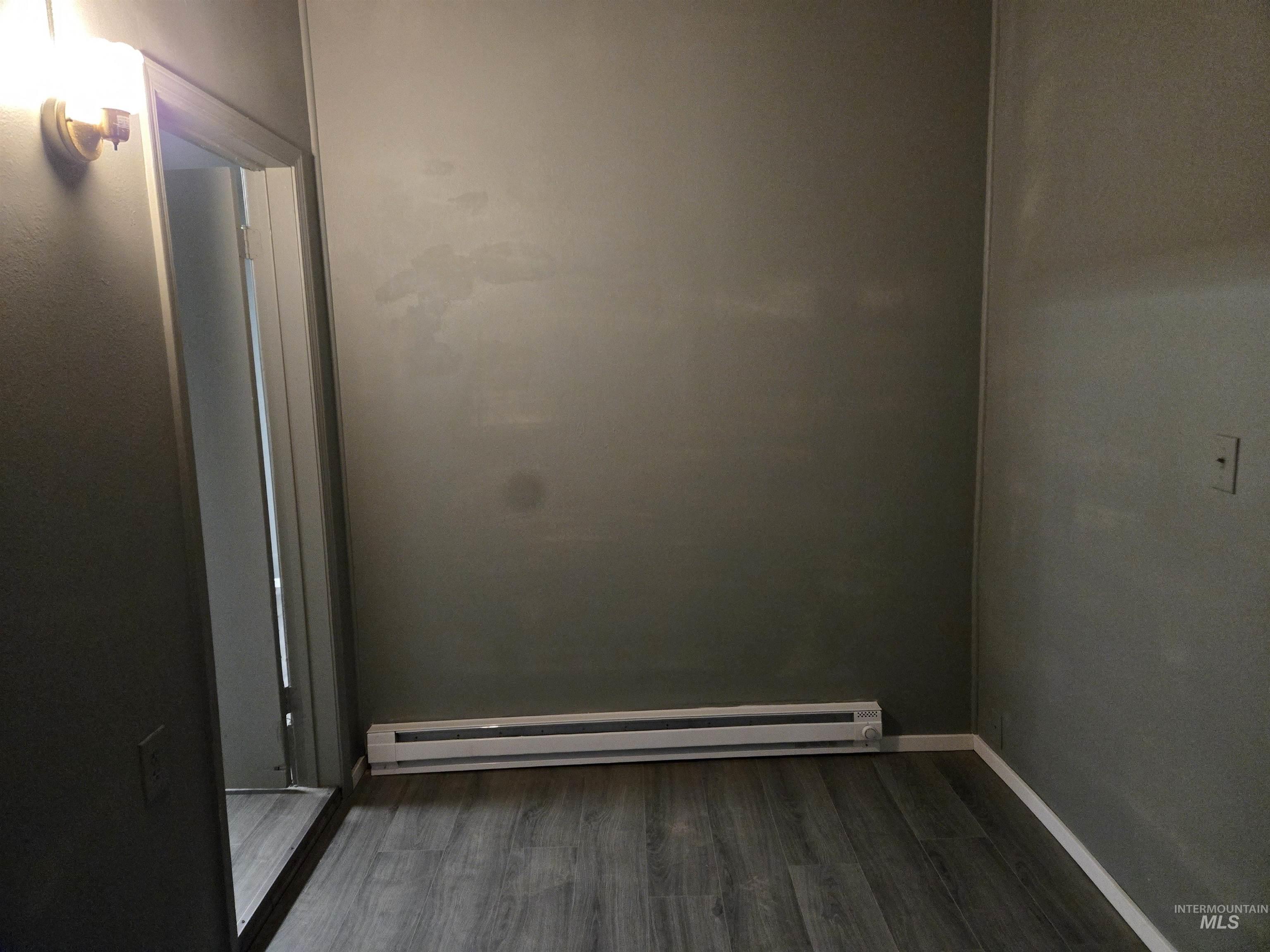 330 2nd Ave North, Twin Falls, Idaho 83301, 1 Bedroom, 1 Bathroom, Residential Income For Sale, Price $530,000,MLS 98972503