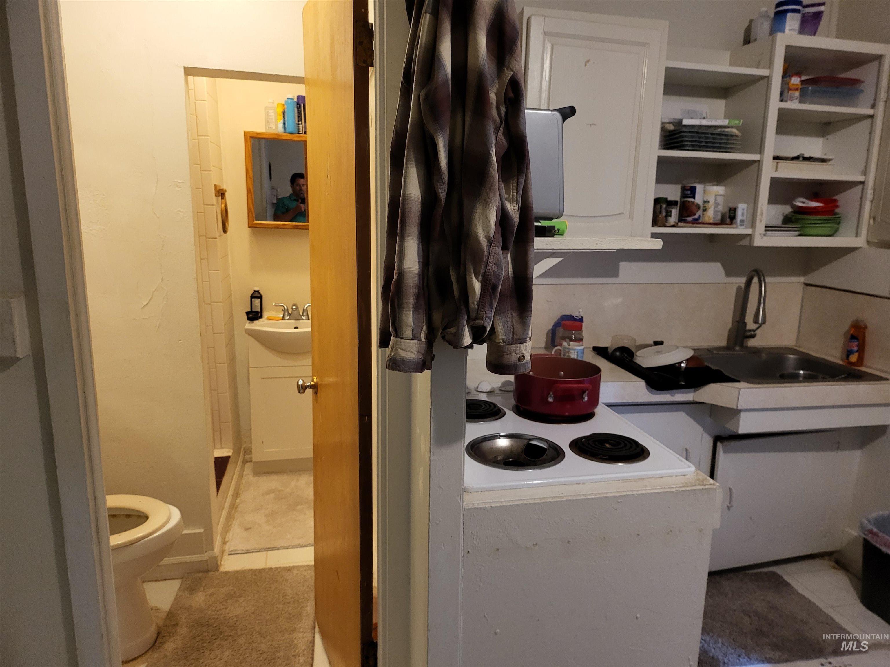 330 2nd Ave North, Twin Falls, Idaho 83301, 1 Bedroom, 1 Bathroom, Residential Income For Sale, Price $530,000,MLS 98972503