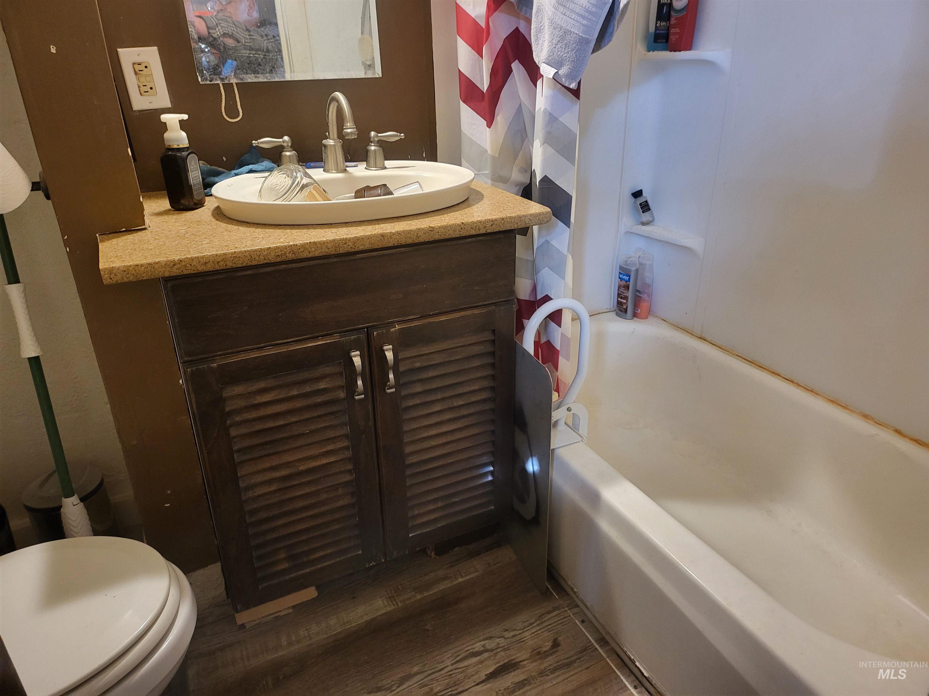 330 2nd Ave North, Twin Falls, Idaho 83301, 1 Bedroom, 1 Bathroom, Residential Income For Sale, Price $530,000,MLS 98972503