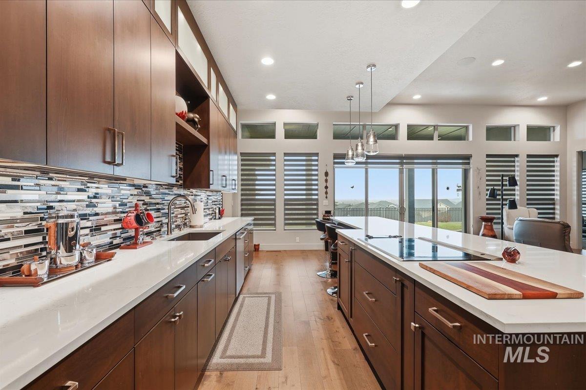 672 E Vivid Sky Drive, Meridian, Idaho 83642-4955, 3 Bedrooms, 2 Bathrooms, Residential For Sale, Price $795,000,MLS 98972504