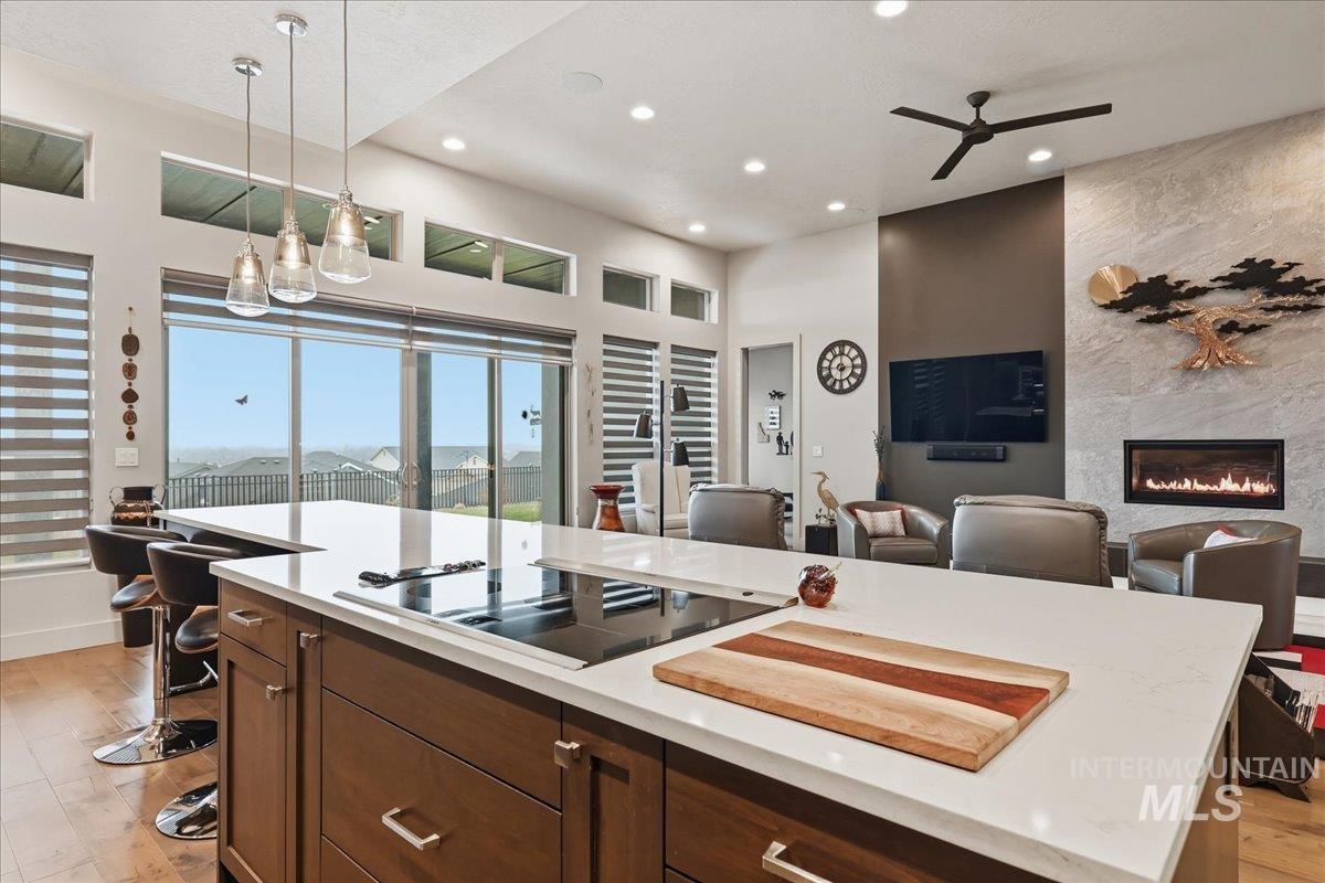 672 E Vivid Sky Drive, Meridian, Idaho 83642-4955, 3 Bedrooms, 2 Bathrooms, Residential For Sale, Price $795,000,MLS 98972504