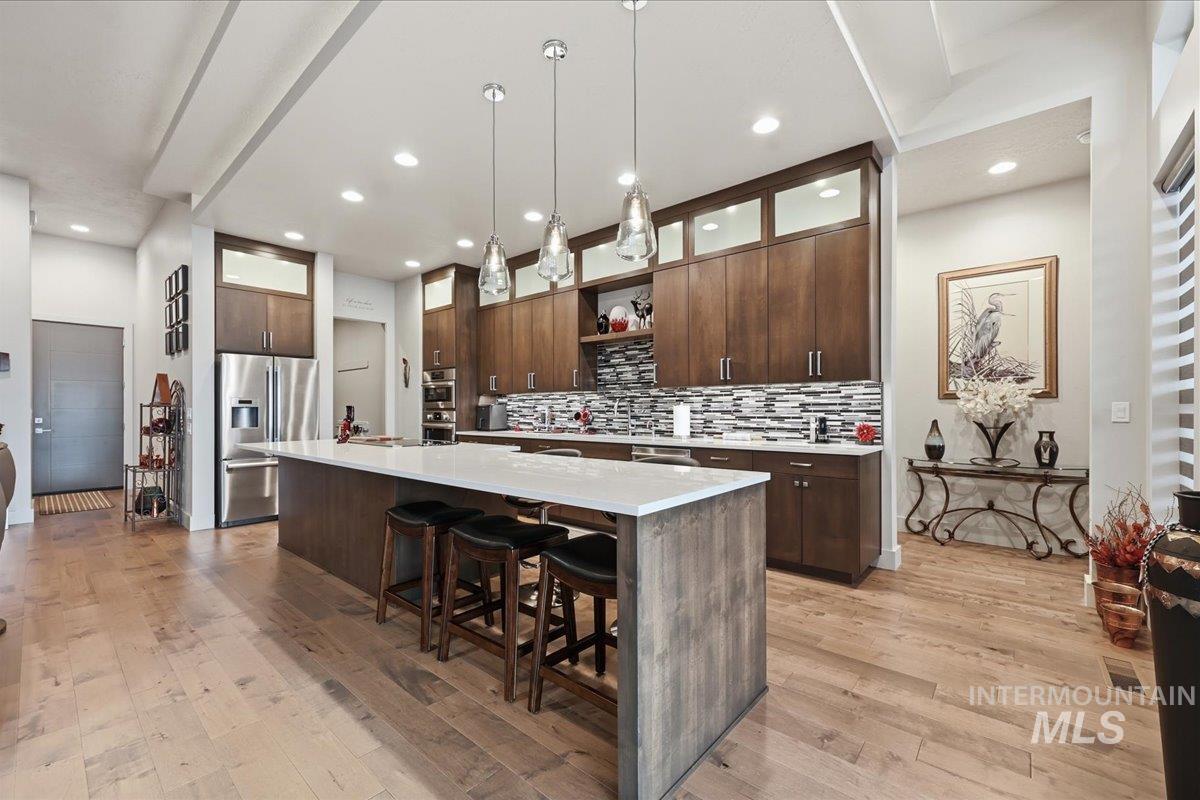 672 E Vivid Sky Drive, Meridian, Idaho 83642-4955, 3 Bedrooms, 2 Bathrooms, Residential For Sale, Price $795,000,MLS 98972504