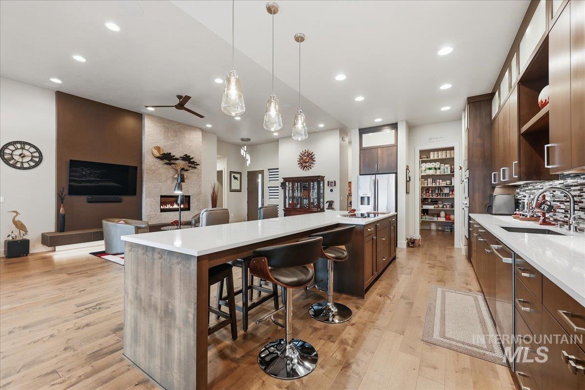 672 E Vivid Sky Drive, Meridian, Idaho 83642-4955, 3 Bedrooms, 2 Bathrooms, Residential For Sale, Price $795,000,MLS 98972504