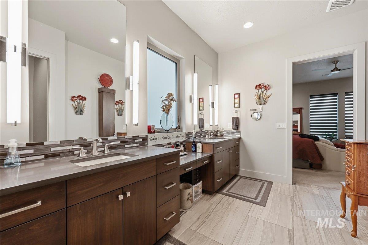 672 E Vivid Sky Drive, Meridian, Idaho 83642-4955, 3 Bedrooms, 2 Bathrooms, Residential For Sale, Price $795,000,MLS 98972504