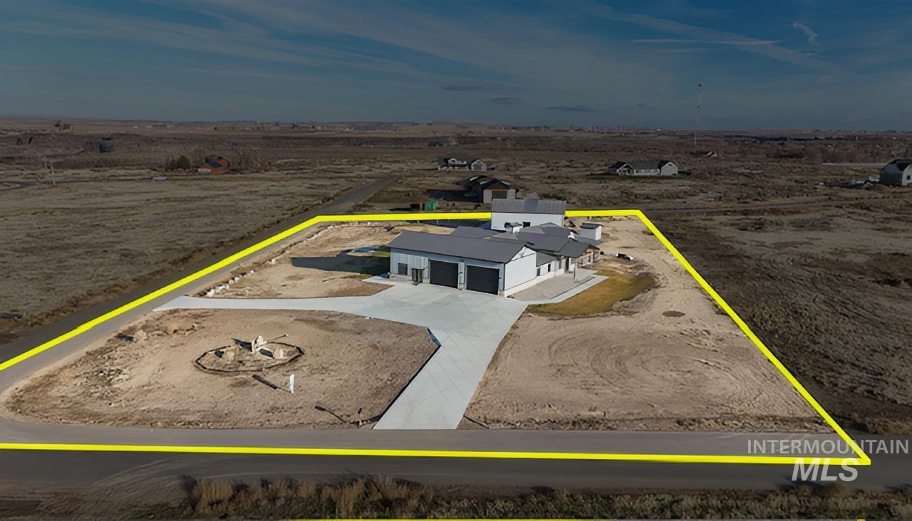 4038 N 3510 E, Kimberly, Idaho 83341, 5 Bedrooms, 4 Bathrooms, Residential For Sale, Price $1,520,200,MLS 98972505