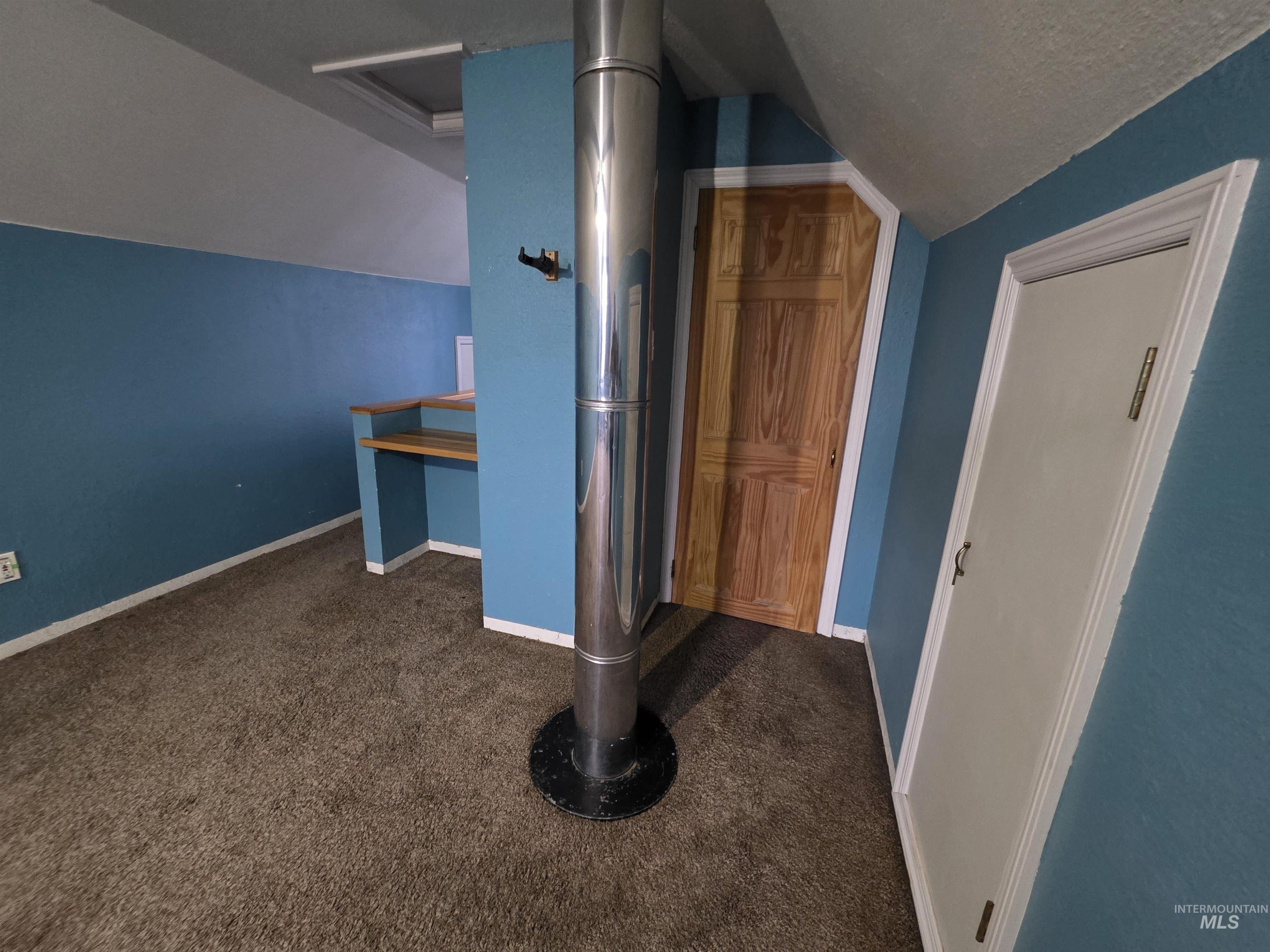 412 Maple Street, Nampa, Idaho 83686, 5 Bedrooms, 2 Bathrooms, Residential For Sale, Price $349,850,MLS 98972507