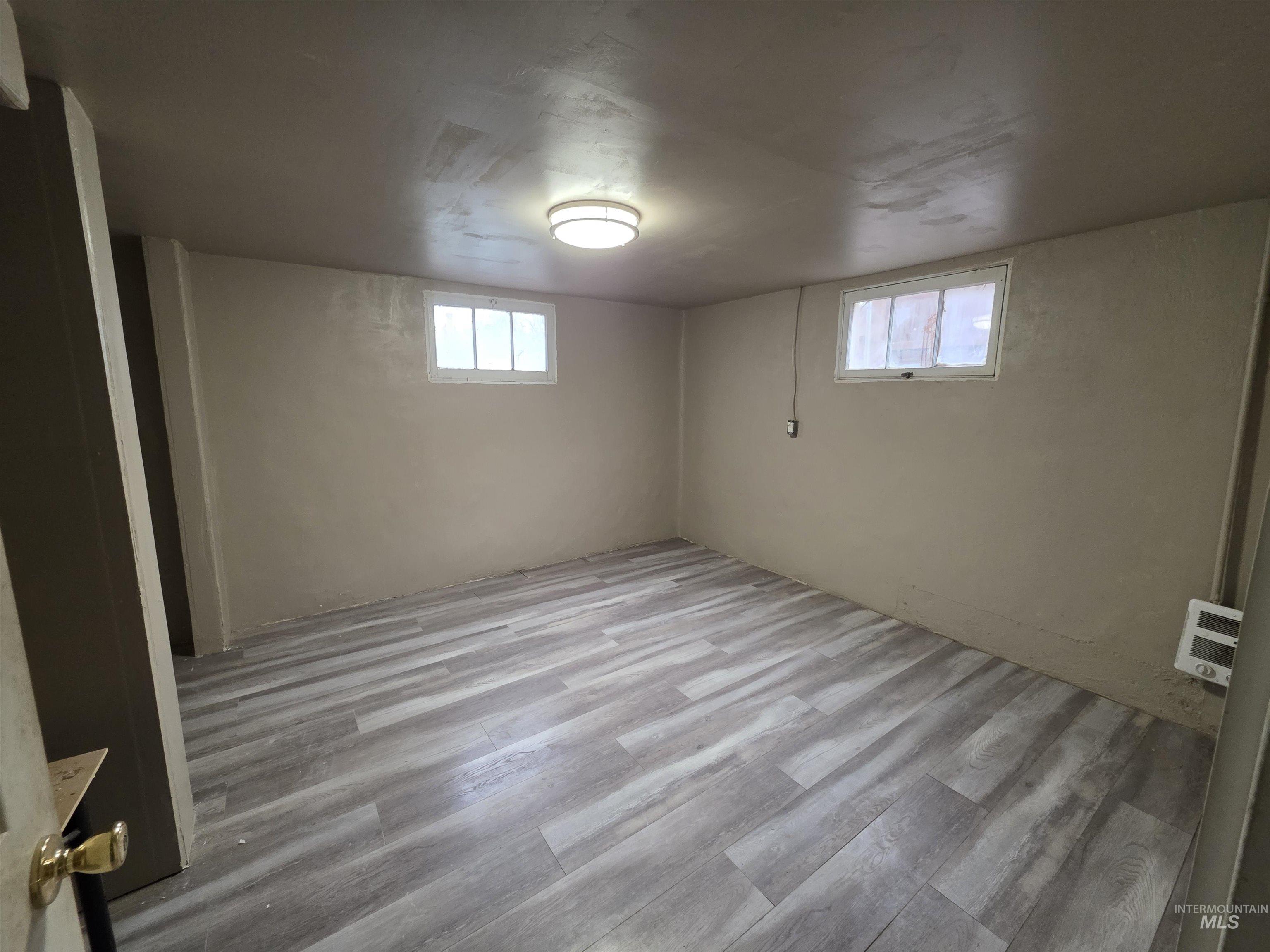 412 Maple Street, Nampa, Idaho 83686, 5 Bedrooms, 2 Bathrooms, Residential For Sale, Price $349,850,MLS 98972507