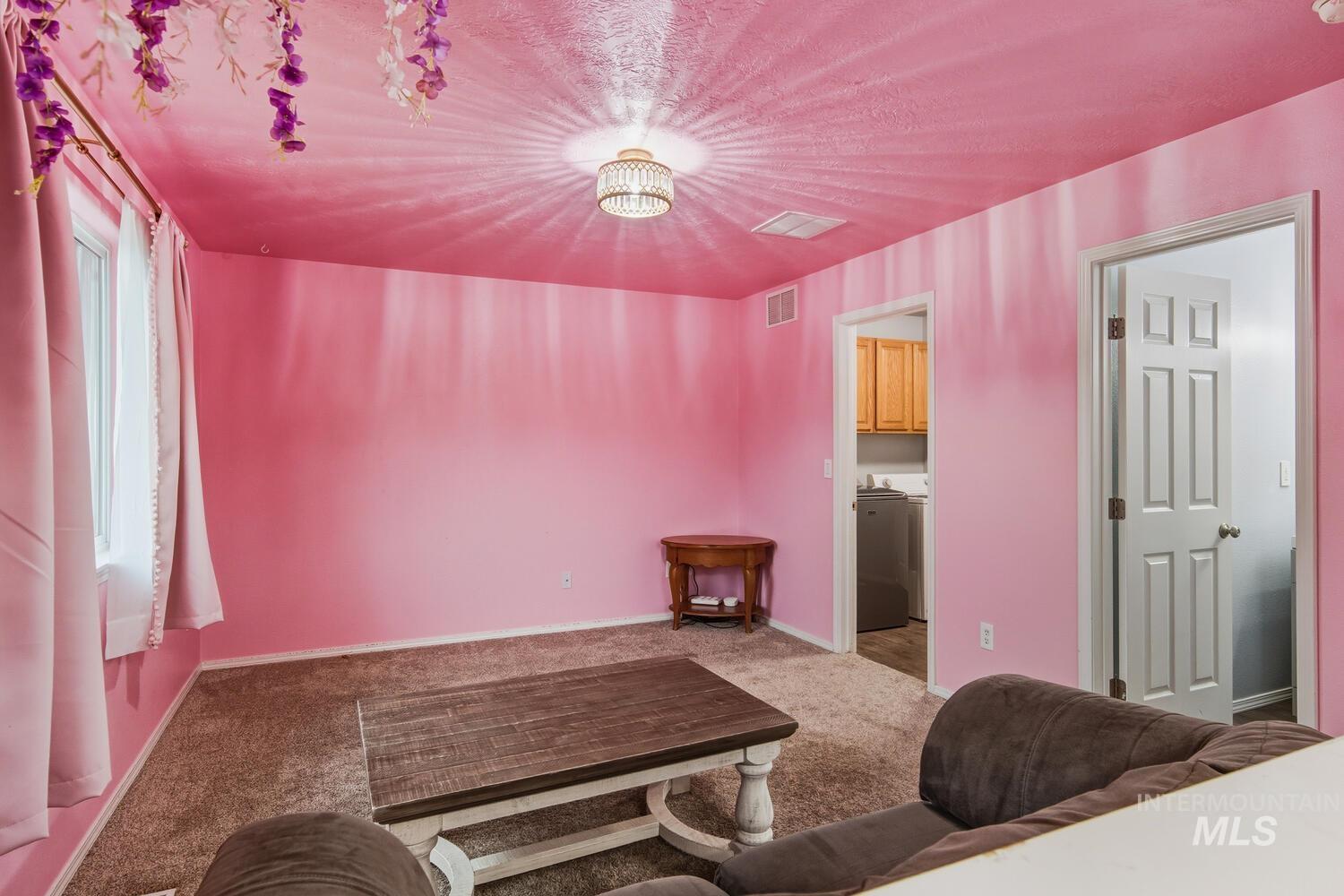 67 N Brandywine, Nampa, Idaho 83651, 4 Bedrooms, 2.5 Bathrooms, Residential For Sale, Price $399,900,MLS 98972508