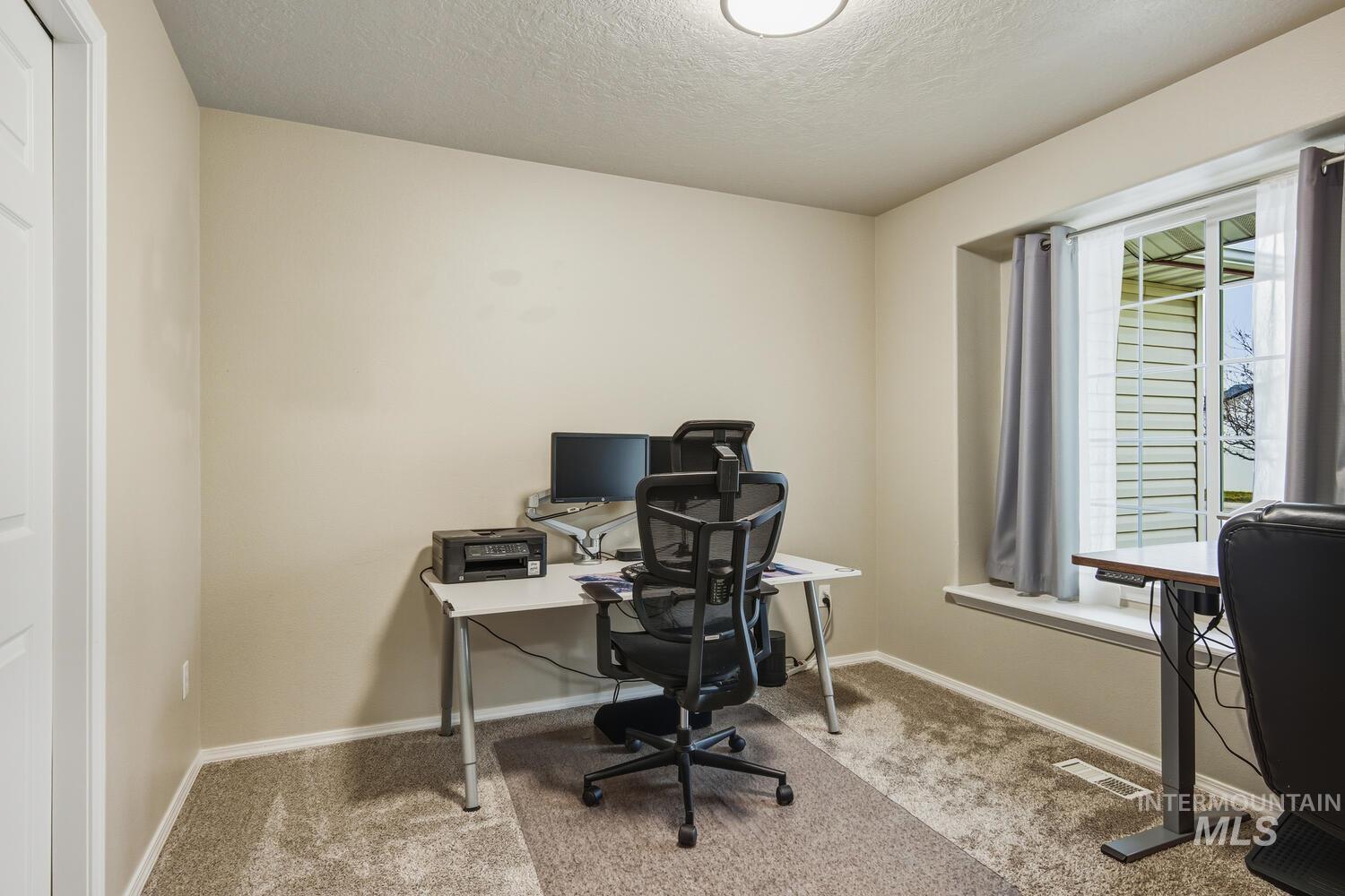 67 N Brandywine, Nampa, Idaho 83651, 4 Bedrooms, 2.5 Bathrooms, Residential For Sale, Price $399,900,MLS 98972508