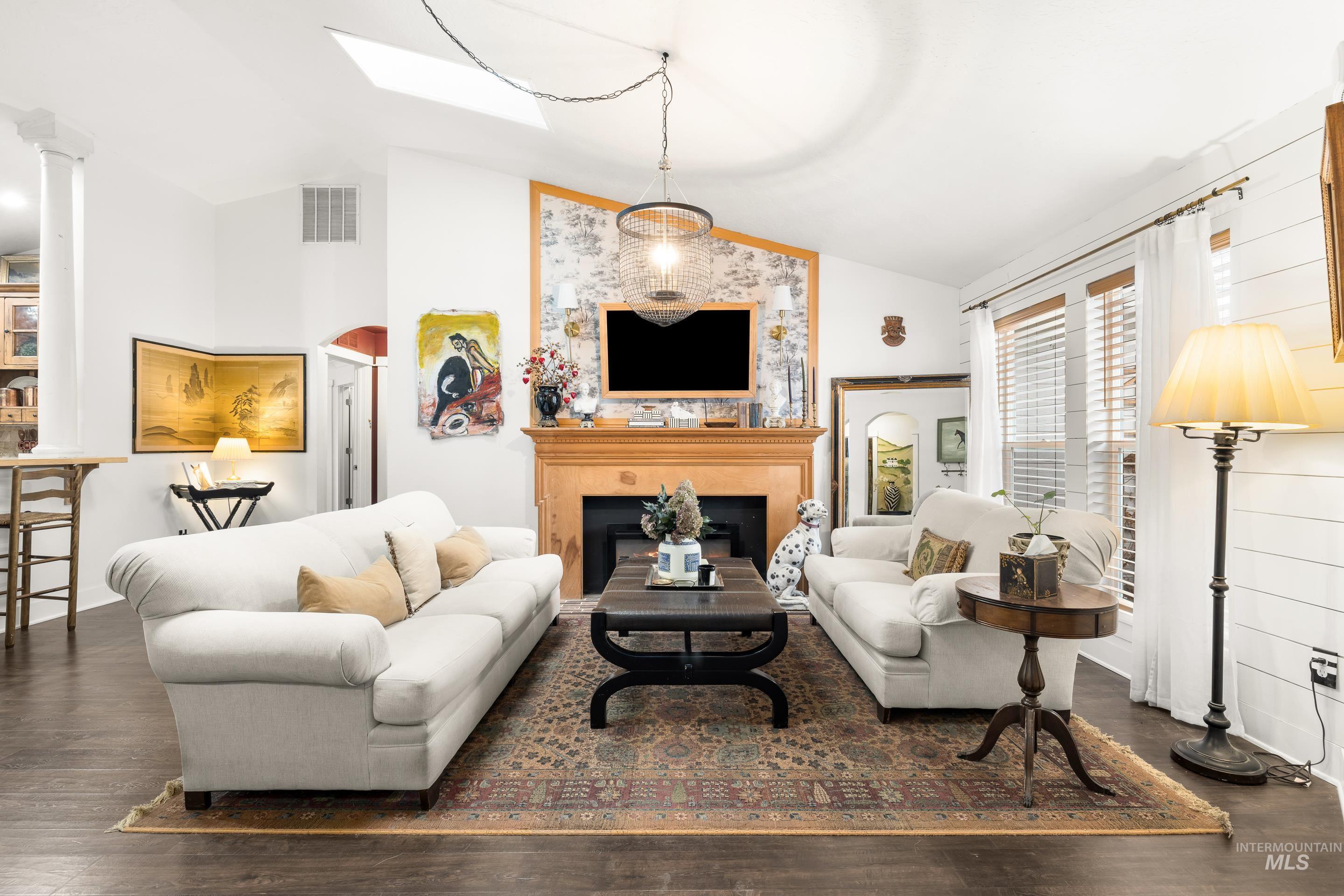 1001 Homestead Dr, Emmett, Idaho 83617, 4 Bedrooms, 2 Bathrooms, Residential For Sale, Price $405,000,MLS 98972509