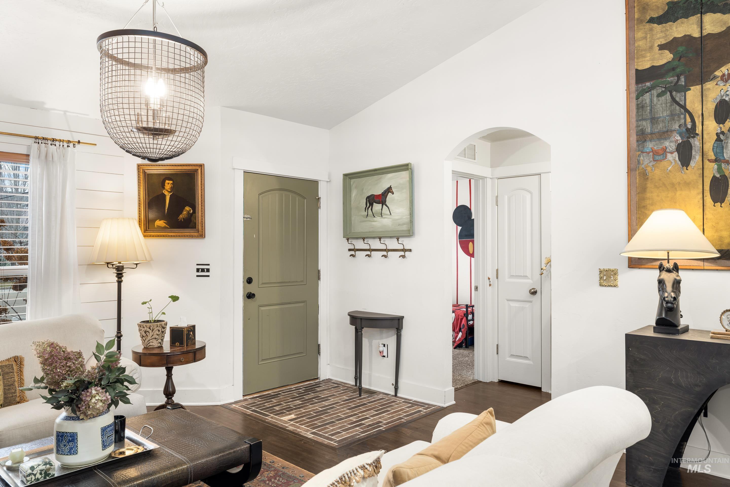 1001 Homestead Dr, Emmett, Idaho 83617, 4 Bedrooms, 2 Bathrooms, Residential For Sale, Price $405,000,MLS 98972509