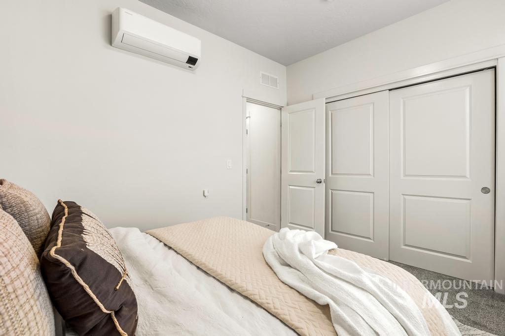 212 Broken Pine Ln, McCall, Idaho 83638, 3 Bedrooms, 3 Bathrooms, Residential For Sale, Price $539,900,MLS 98972510