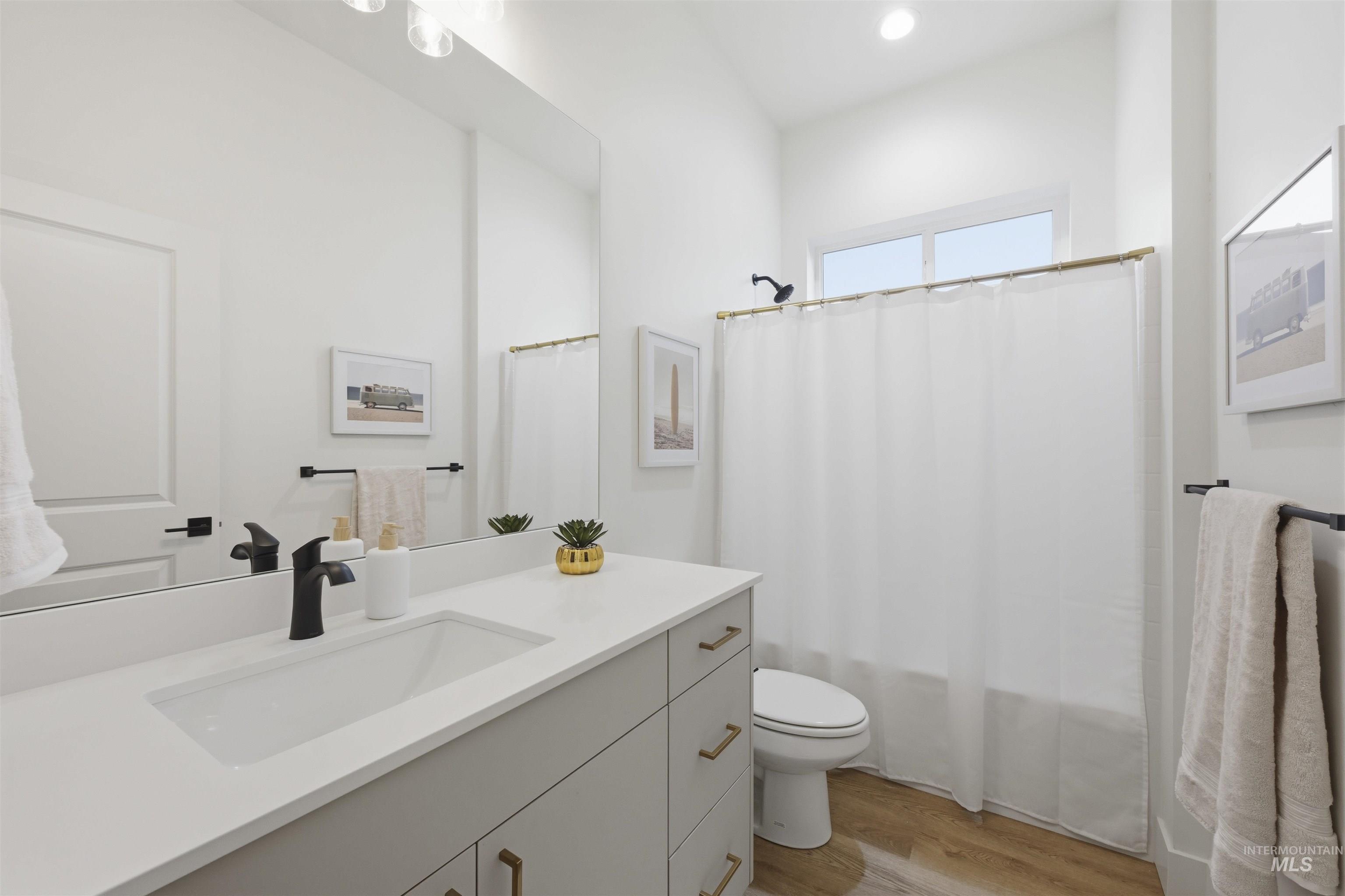 495 W Millstone St, Middleton, Idaho 83644, 3 Bedrooms, 2 Bathrooms, Residential For Sale, Price $654,900,MLS 98972513