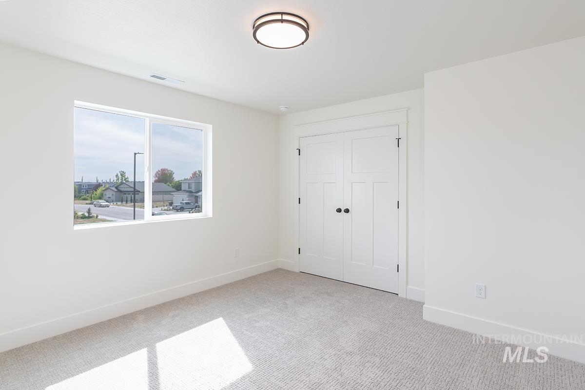 1445 N Webb Way, Meridian, Idaho 83642-9180, 3 Bedrooms, 2.5 Bathrooms, Residential For Sale, Price $409,900,MLS 98972514