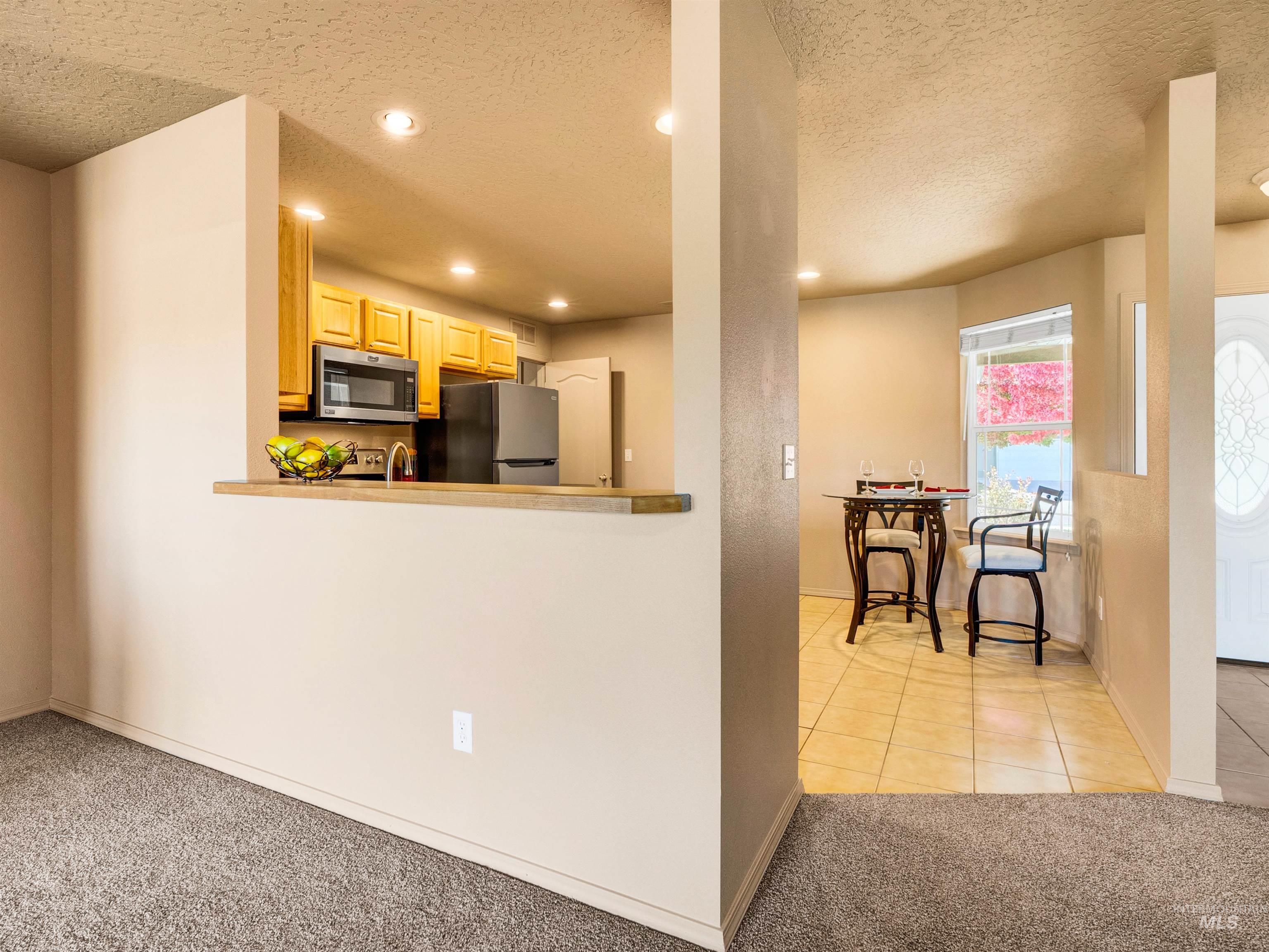 344 E Rose Lake Dr, Middleton, Idaho 83644, 3 Bedrooms, 2 Bathrooms, Residential For Sale, Price $395,000,MLS 98972515