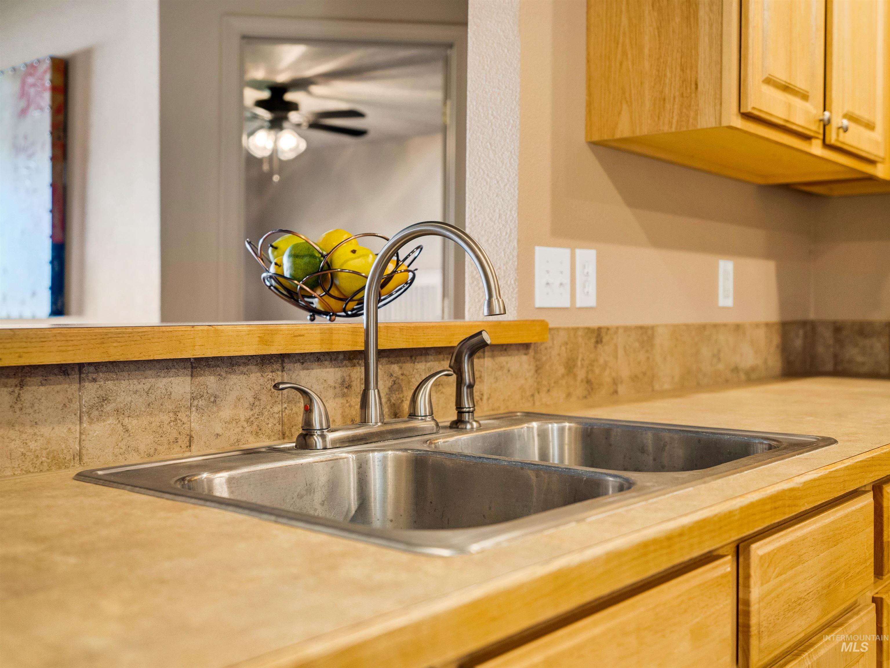 344 E Rose Lake Dr, Middleton, Idaho 83644, 3 Bedrooms, 2 Bathrooms, Residential For Sale, Price $395,000,MLS 98972515