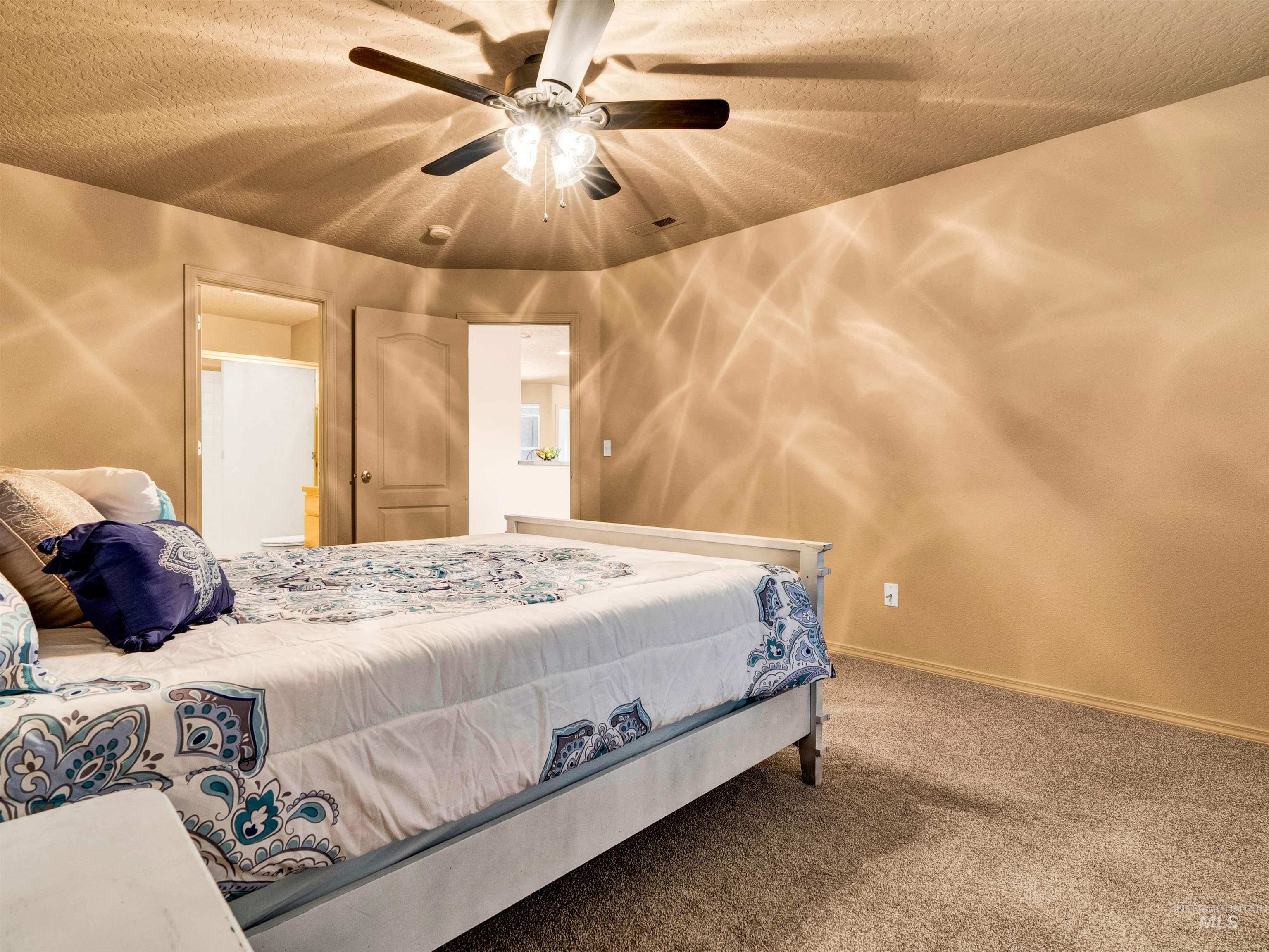 344 E Rose Lake Dr, Middleton, Idaho 83644, 3 Bedrooms, 2 Bathrooms, Residential For Sale, Price $395,000,MLS 98972515