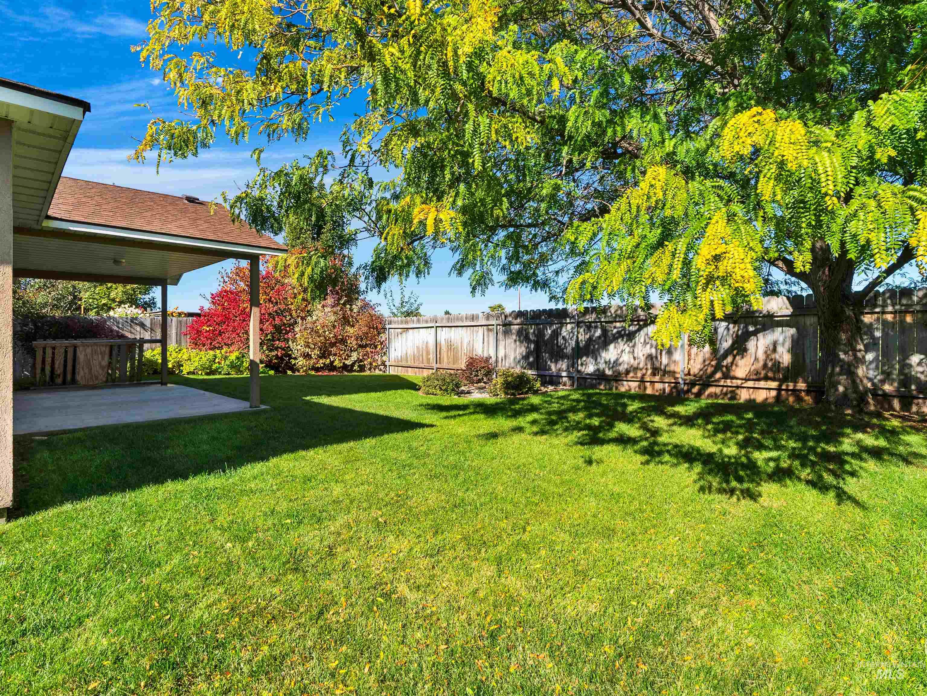 344 E Rose Lake Dr, Middleton, Idaho 83644, 3 Bedrooms, 2 Bathrooms, Residential For Sale, Price $395,000,MLS 98972515