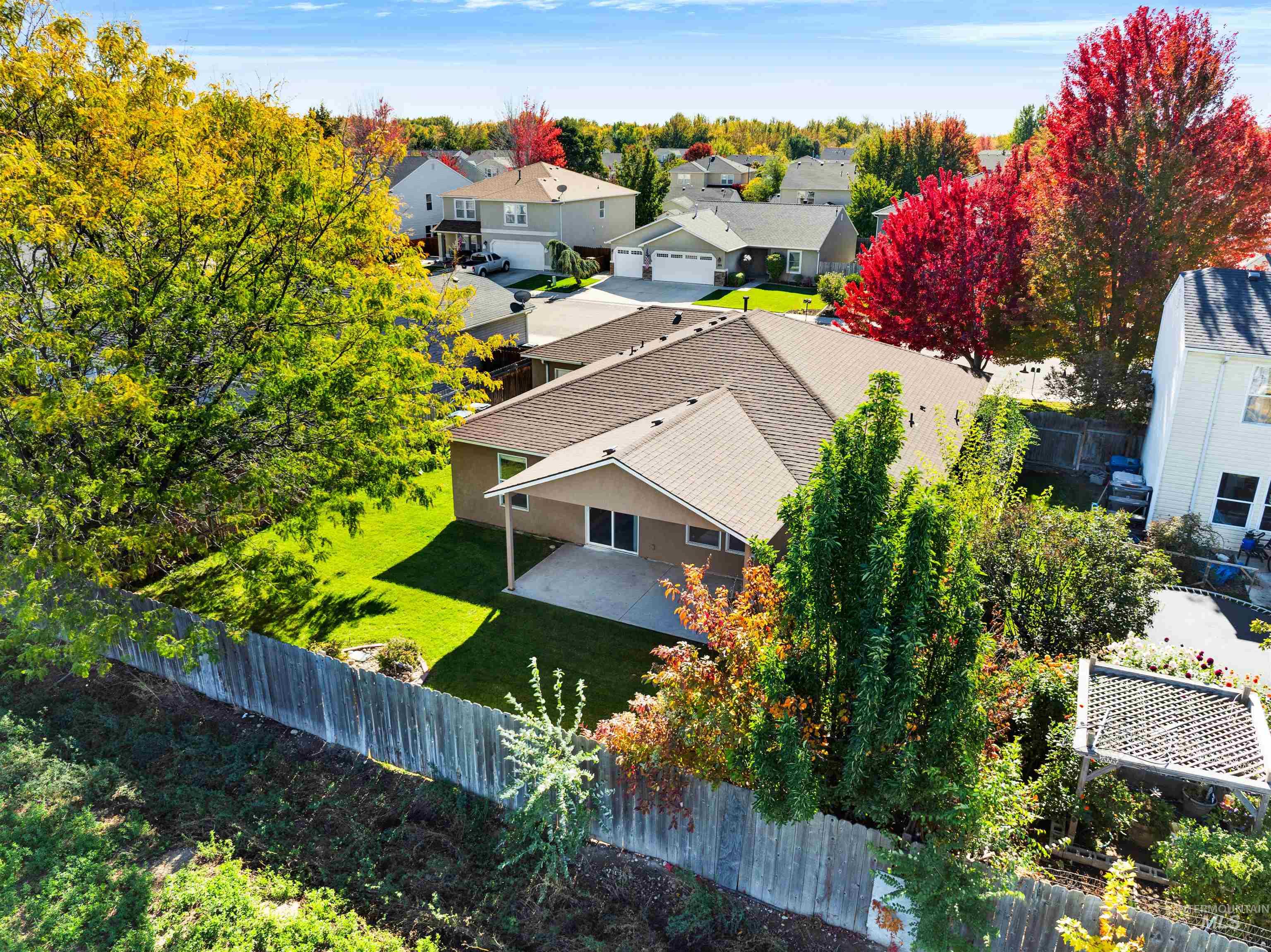 344 E Rose Lake Dr, Middleton, Idaho 83644, 3 Bedrooms, 2 Bathrooms, Residential For Sale, Price $395,000,MLS 98972515