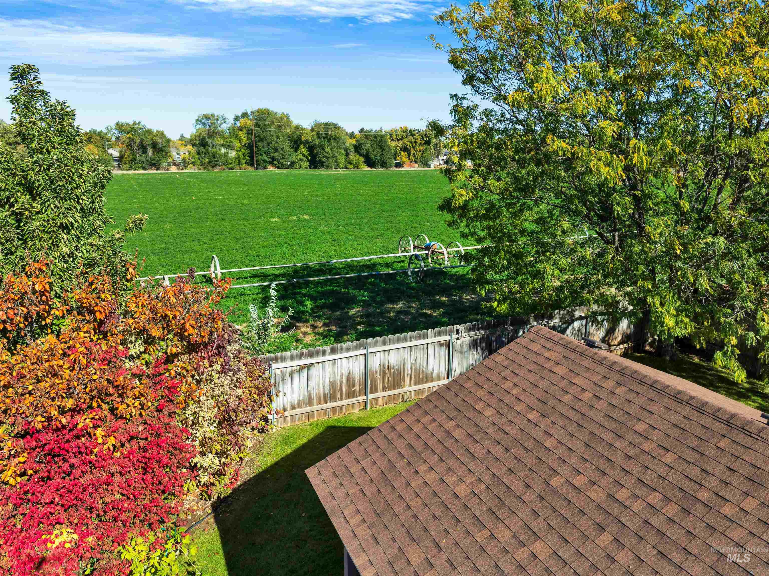 344 E Rose Lake Dr, Middleton, Idaho 83644, 3 Bedrooms, 2 Bathrooms, Residential For Sale, Price $395,000,MLS 98972515