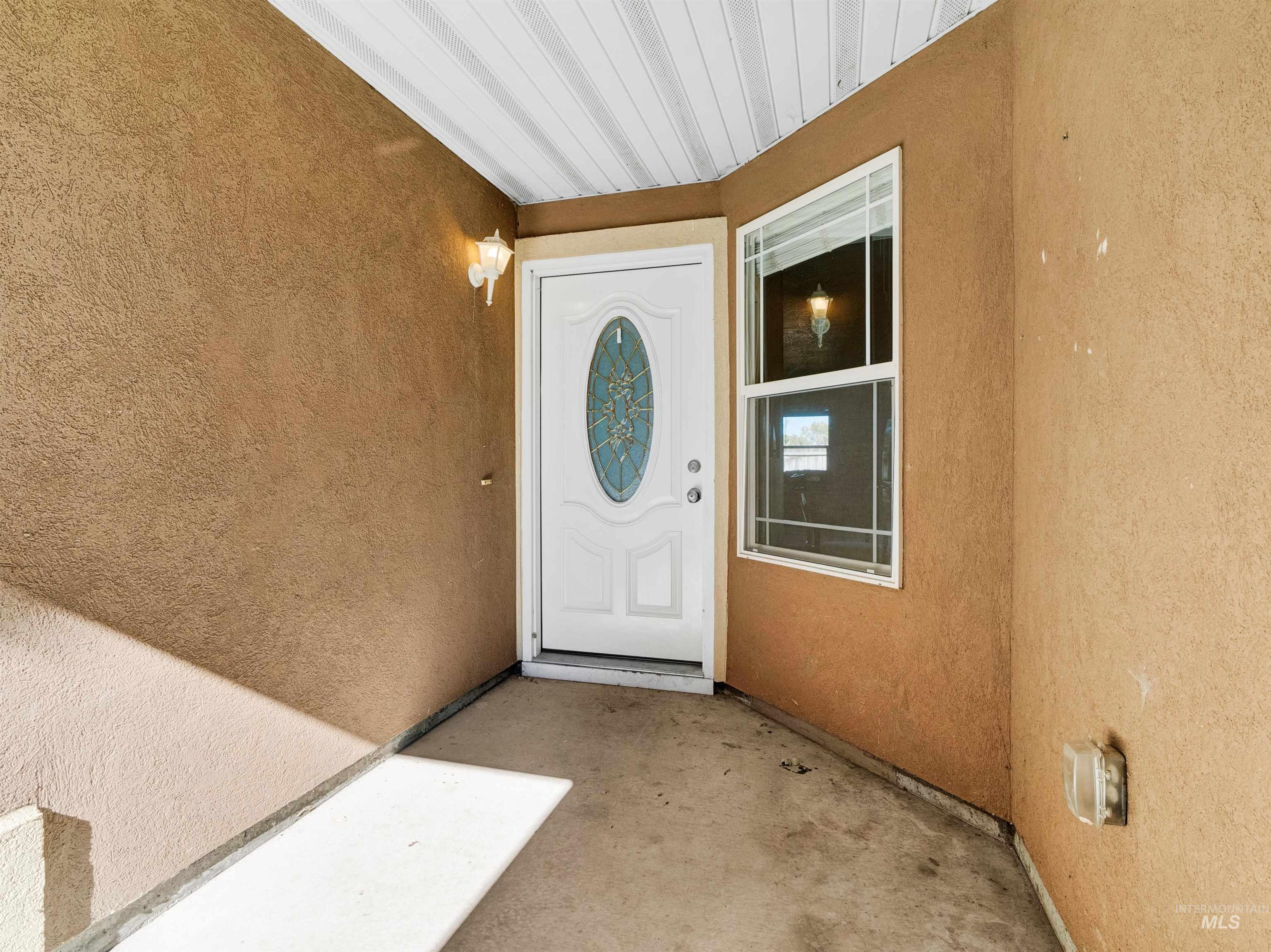 344 E Rose Lake Dr, Middleton, Idaho 83644, 3 Bedrooms, 2 Bathrooms, Residential For Sale, Price $395,000,MLS 98972515