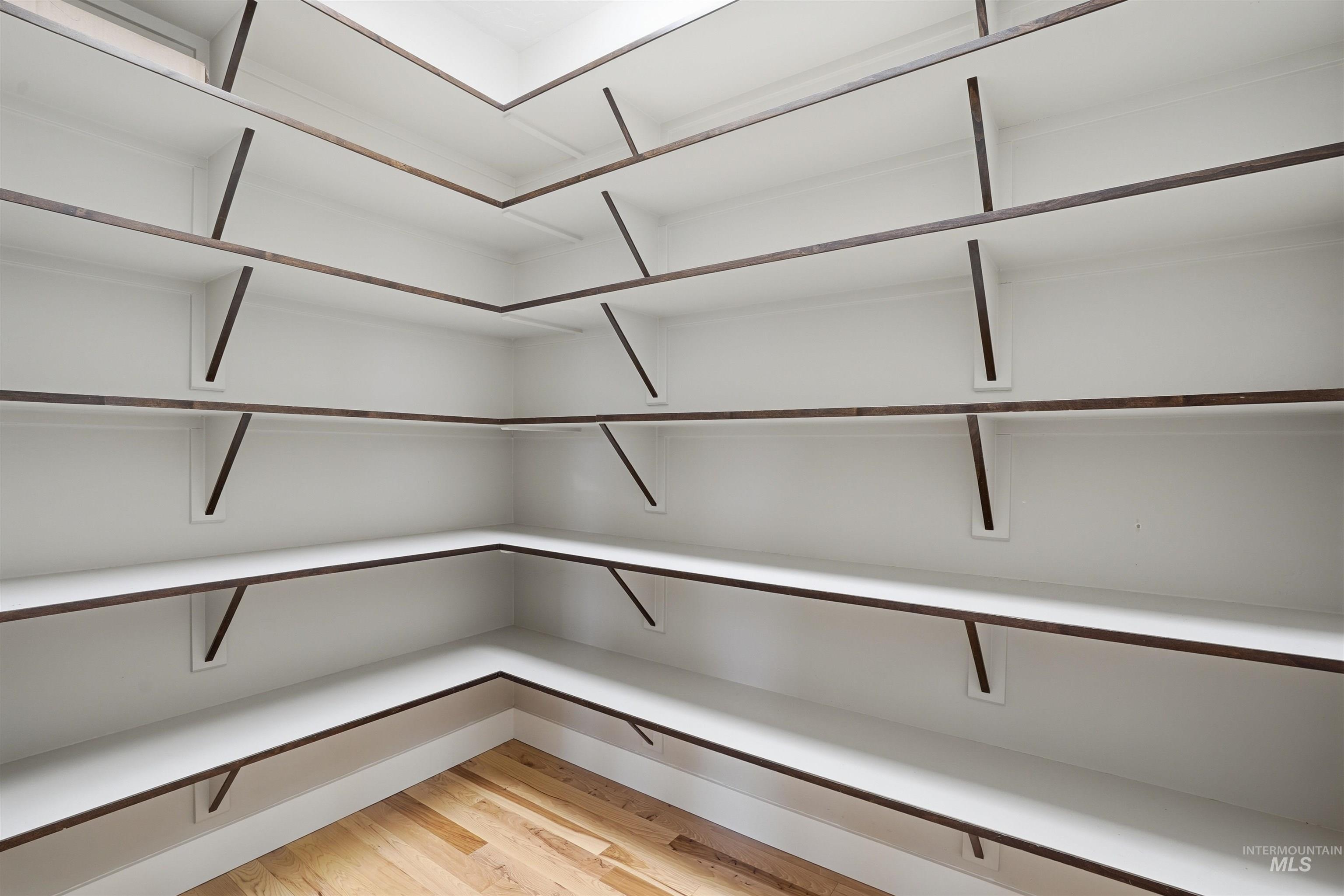 2272 W Winter Camp Dr, Boise, Idaho 83703, 5 Bedrooms, 3.5 Bathrooms, Residential For Sale, Price $1,285,000,MLS 98972517