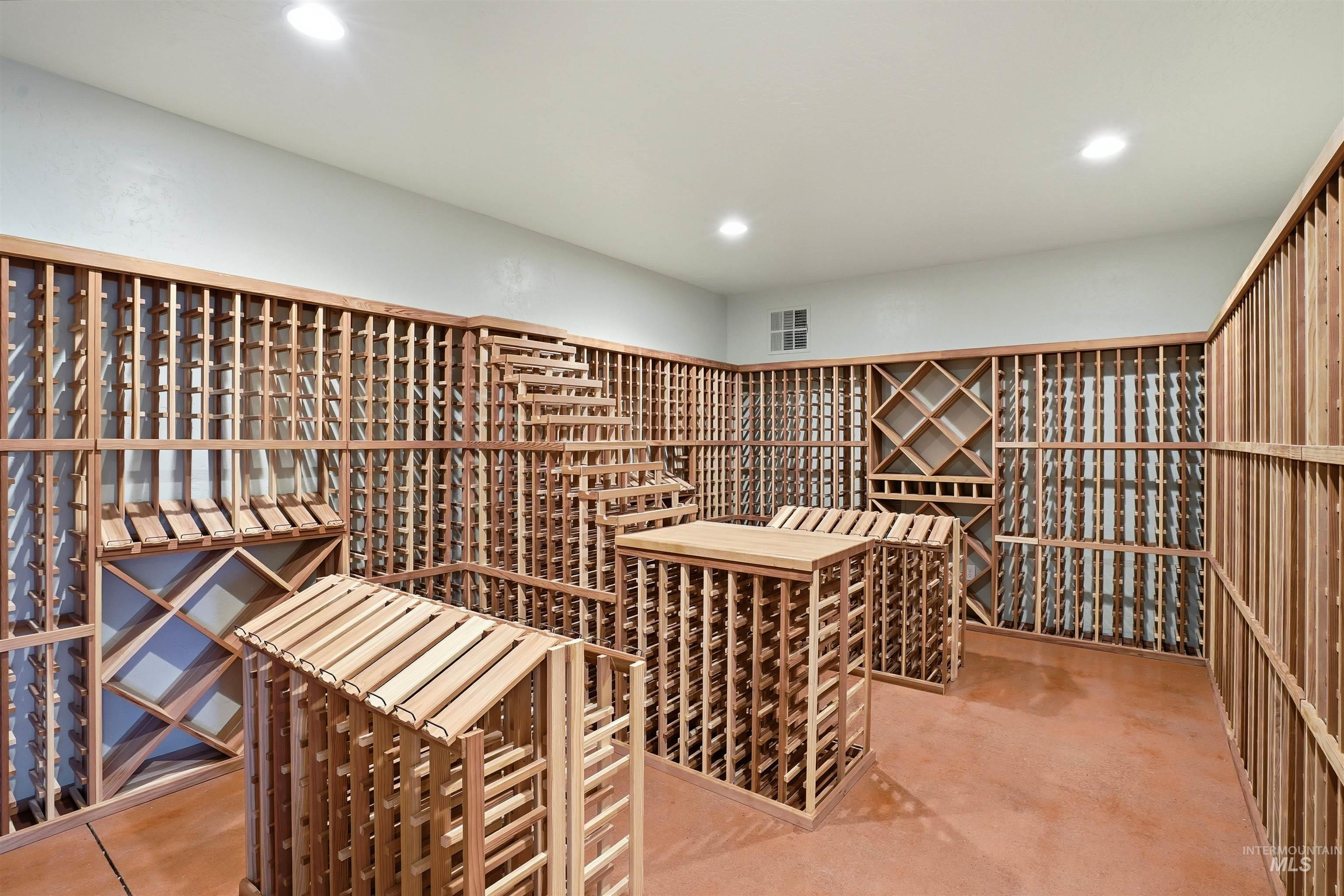 2272 W Winter Camp Dr, Boise, Idaho 83703, 5 Bedrooms, 3.5 Bathrooms, Residential For Sale, Price $1,285,000,MLS 98972517