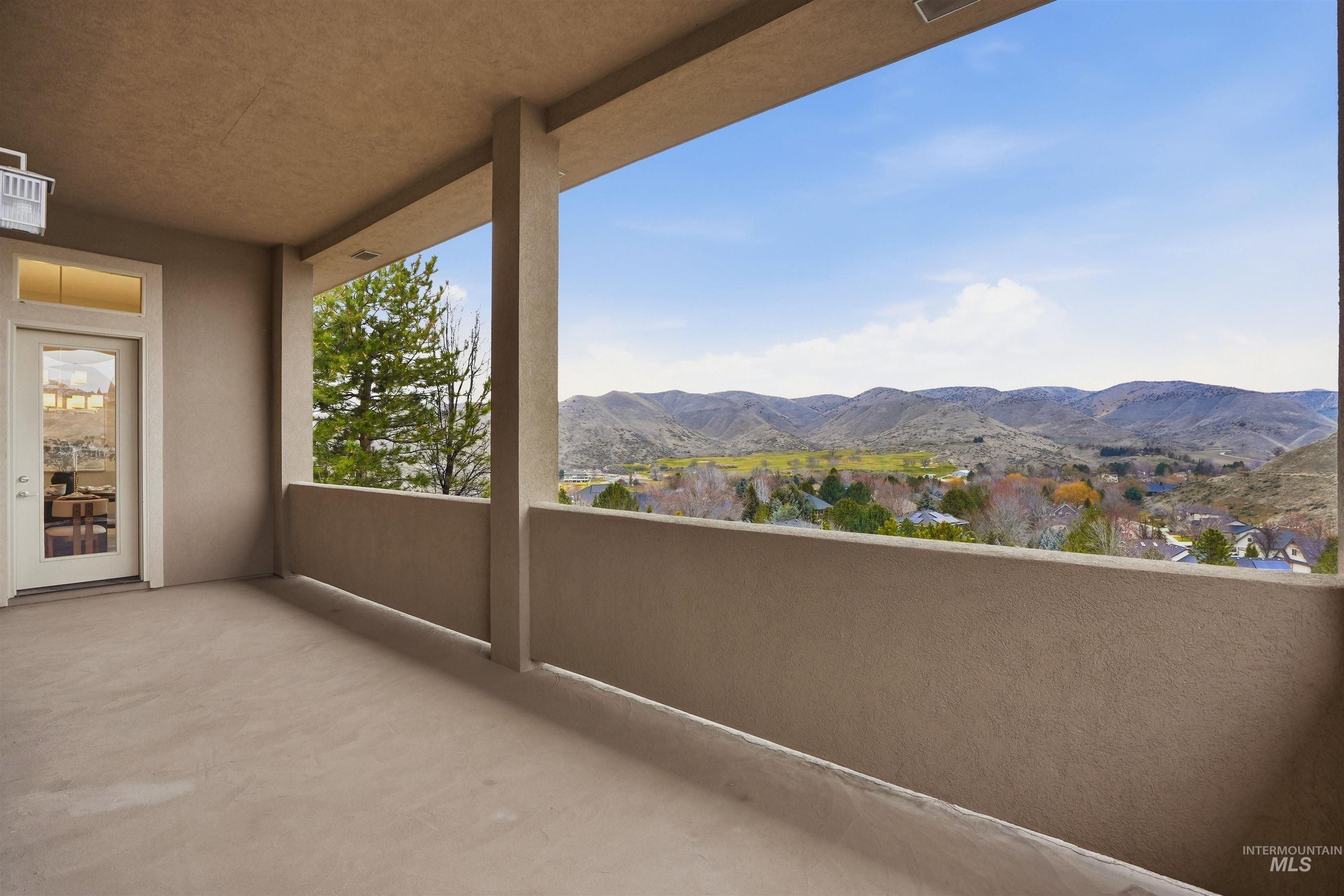 2272 W Winter Camp Dr, Boise, Idaho 83703, 5 Bedrooms, 3.5 Bathrooms, Residential For Sale, Price $1,285,000,MLS 98972517