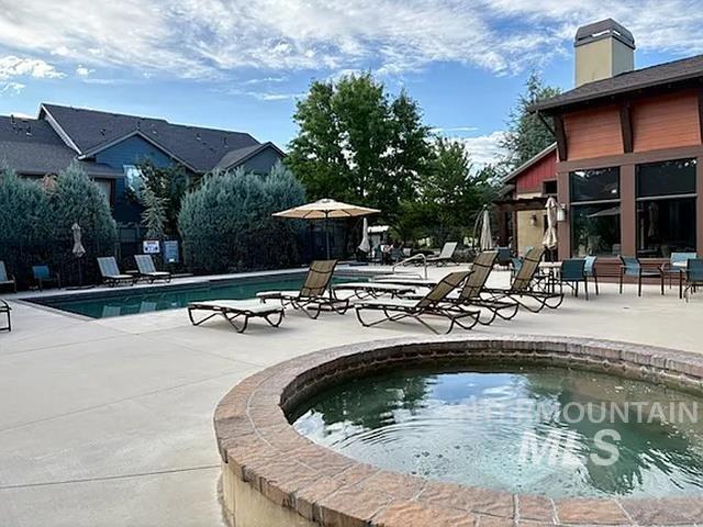 1217 E Lone Creek Dr, Eagle, Idaho 83616, 3 Bedrooms, 2.5 Bathrooms, Rental For Rent, Price $2,900,MLS 98972518