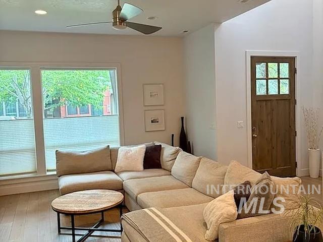 1217 E Lone Creek Dr, Eagle, Idaho 83616, 3 Bedrooms, 2.5 Bathrooms, Rental For Rent, Price $2,900,MLS 98972518