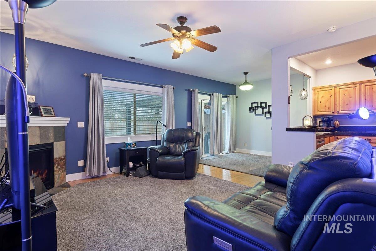 5076 N Alworth, Garden City, Idaho 83714, 3 Bedrooms, 2.5 Bathrooms, Residential For Sale, Price $425,000,MLS 98972521