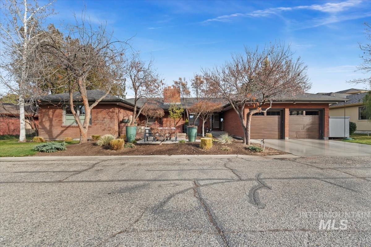 4814 W Roberts Rd, Boise, Idaho 83705, 5 Bedrooms, 4 Bathrooms, Residential For Sale, Price $1,699,900,MLS 98972522