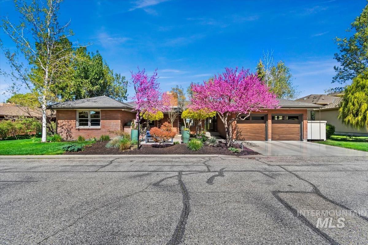 4814 W Roberts Rd, Boise, Idaho 83705, 5 Bedrooms, 4 Bathrooms, Residential For Sale, Price $1,699,000,MLS 98972522