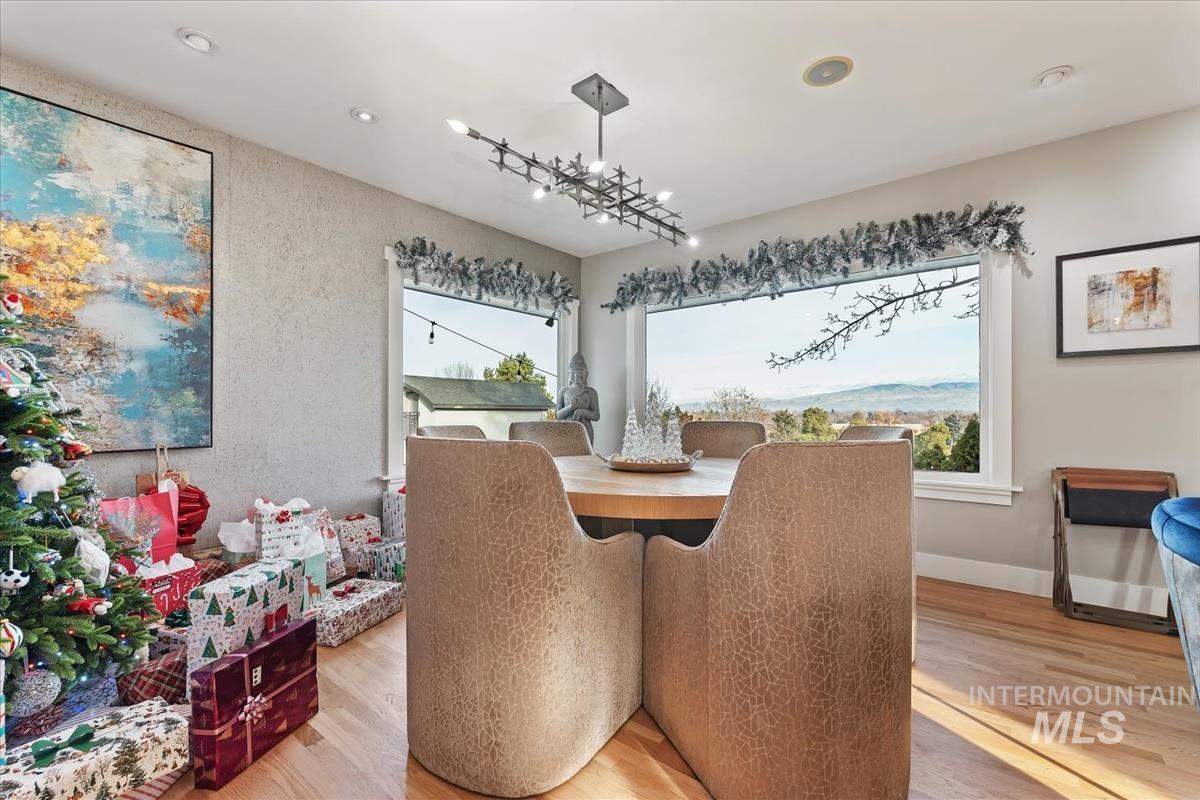 4814 W Roberts Rd, Boise, Idaho 83705, 5 Bedrooms, 4 Bathrooms, Residential For Sale, Price $1,799,900,MLS 98972522