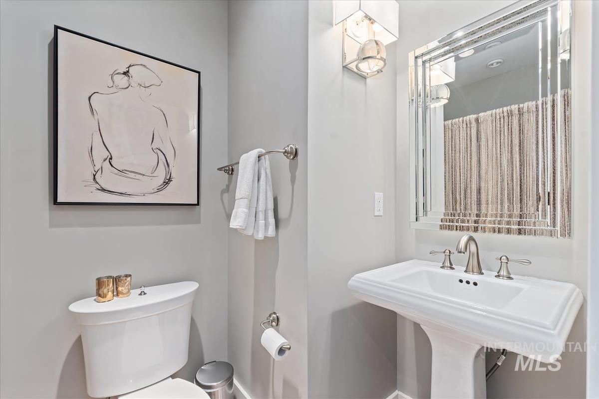 4814 W Roberts Rd, Boise, Idaho 83705, 5 Bedrooms, 4 Bathrooms, Residential For Sale, Price $1,699,900,MLS 98972522