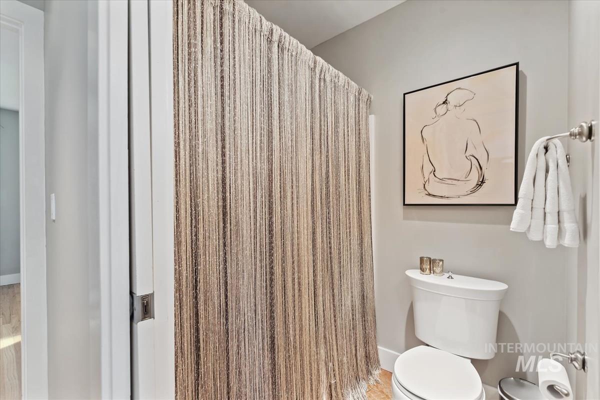 4814 W Roberts Rd, Boise, Idaho 83705, 5 Bedrooms, 4 Bathrooms, Residential For Sale, Price $1,699,000,MLS 98972522