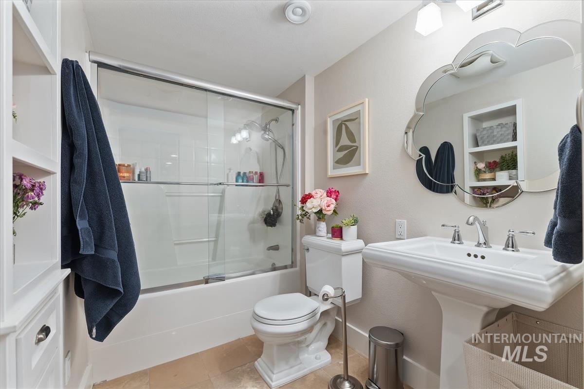 4814 W Roberts Rd, Boise, Idaho 83705, 5 Bedrooms, 4 Bathrooms, Residential For Sale, Price $1,699,900,MLS 98972522