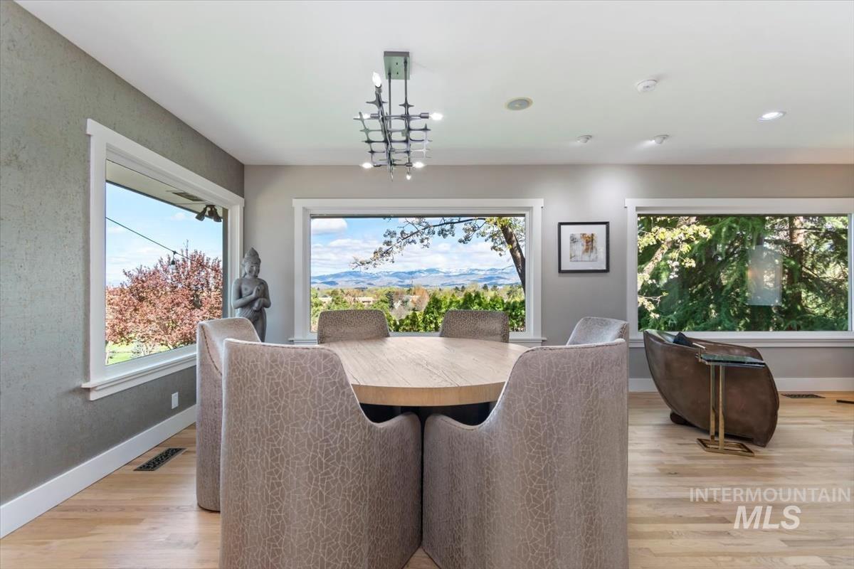 4814 W Roberts Rd, Boise, Idaho 83705, 5 Bedrooms, 4 Bathrooms, Residential For Sale, Price $1,699,000,MLS 98972522