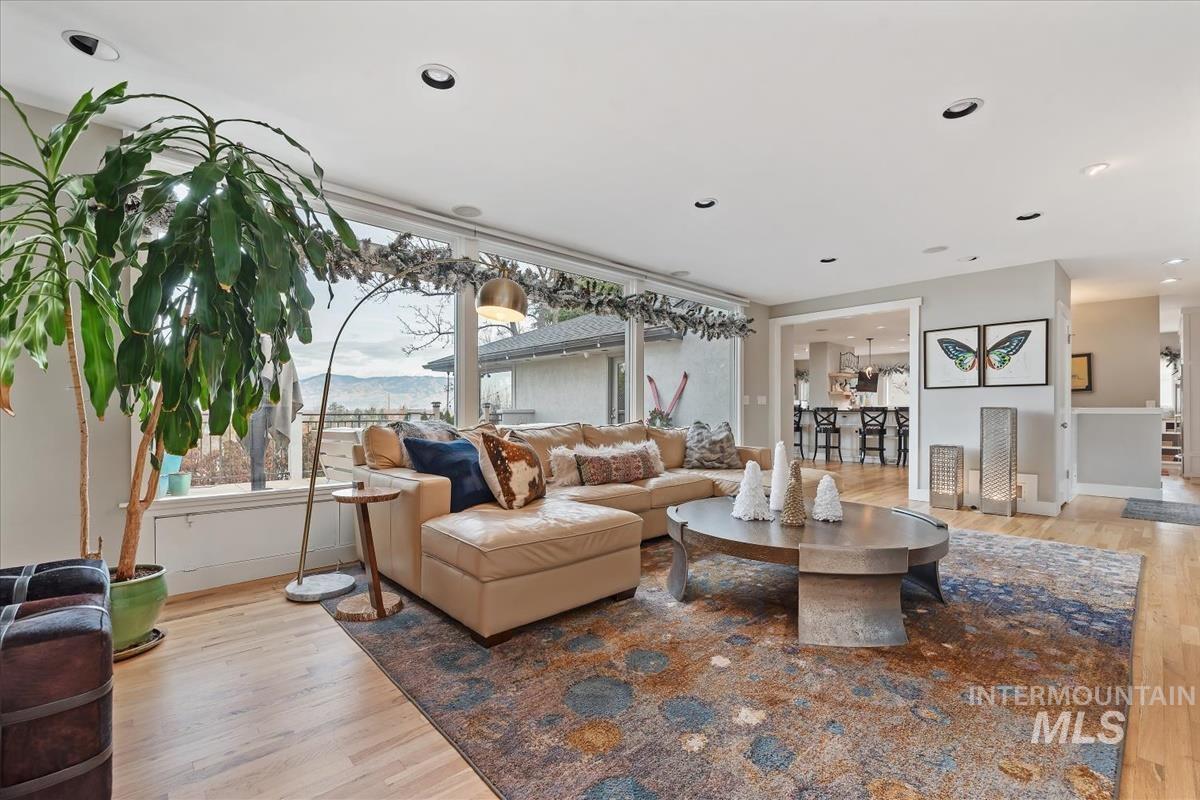 4814 W Roberts Rd, Boise, Idaho 83705, 5 Bedrooms, 4 Bathrooms, Residential For Sale, Price $1,699,900,MLS 98972522