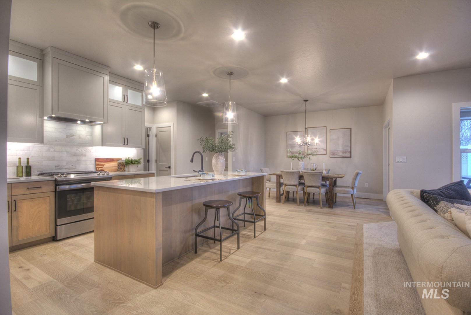 1469 N Parkshire Way, Meridian, Idaho 83642, 3 Bedrooms, 2 Bathrooms, Residential For Sale, Price $563,700,MLS 98972523