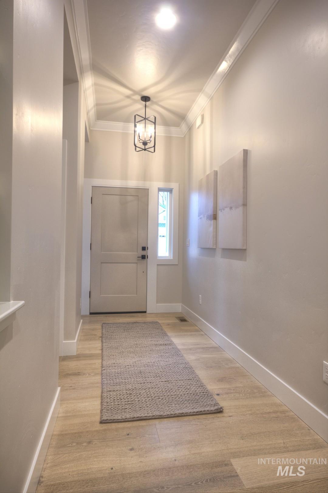 1469 N Parkshire Way, Meridian, Idaho 83642, 3 Bedrooms, 2 Bathrooms, Residential For Sale, Price $563,700,MLS 98972523