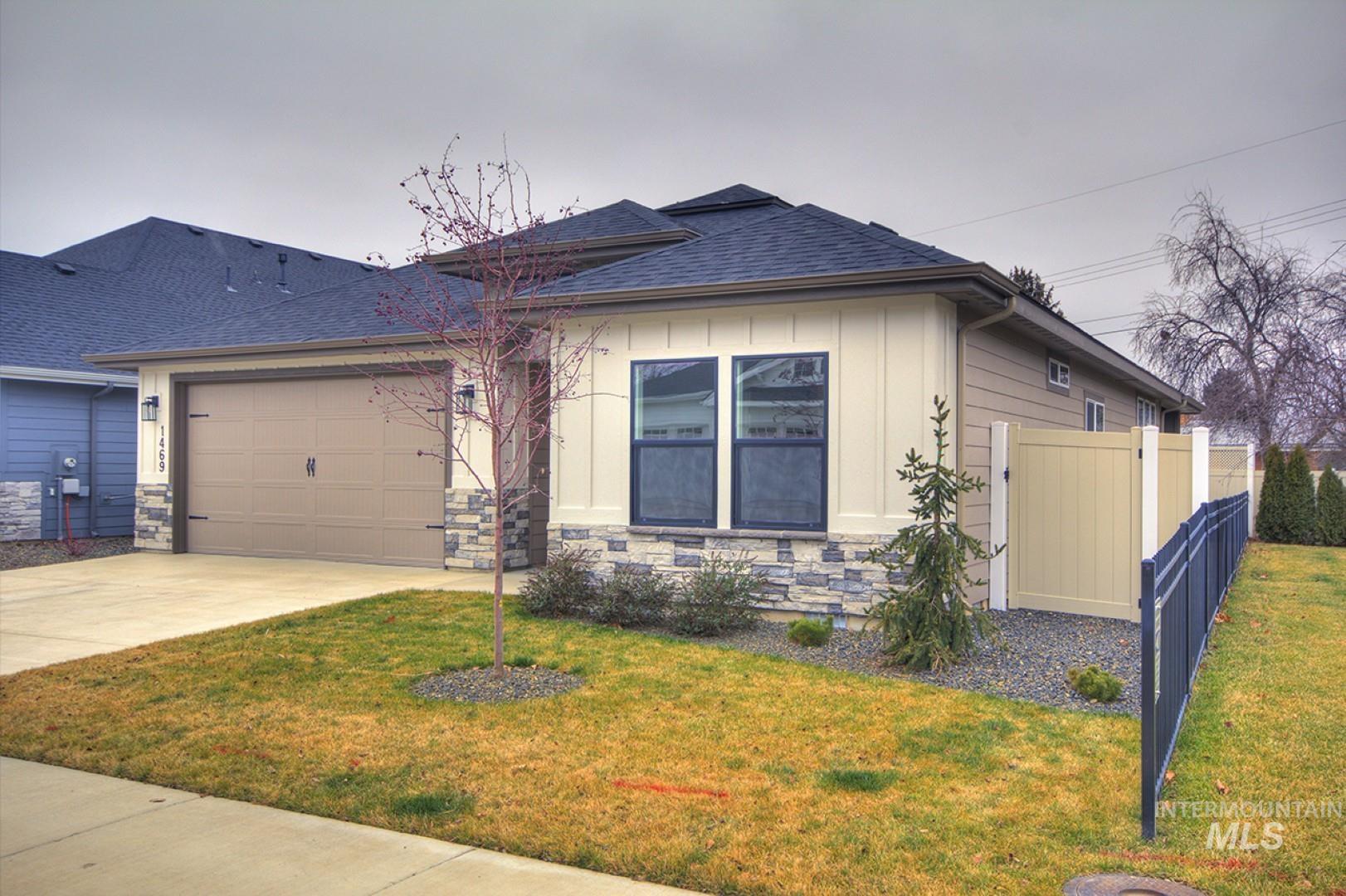 1469 N Parkshire Way, Meridian, Idaho 83642, 3 Bedrooms, 2 Bathrooms, Residential For Sale, Price $563,700,MLS 98972523
