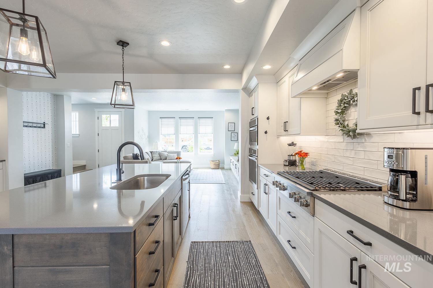 3321 S Hopes Well Way, Boise, Idaho 83716, 3 Bedrooms, 2.5 Bathrooms, Residential For Sale, Price $675,000,MLS 98972524