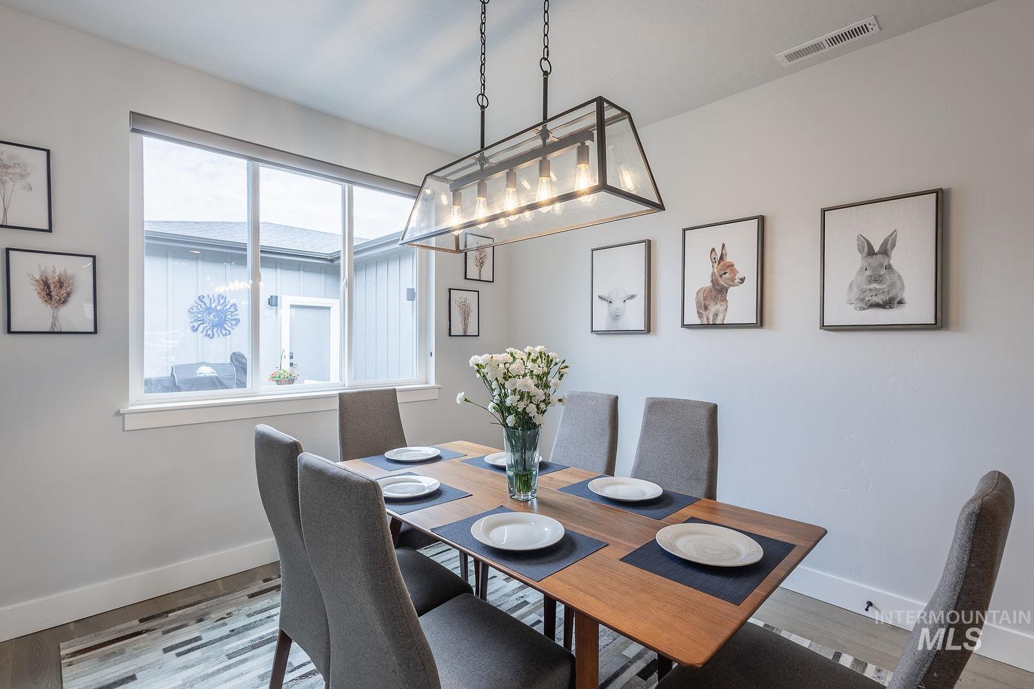 3321 S Hopes Well Way, Boise, Idaho 83716, 3 Bedrooms, 2.5 Bathrooms, Residential For Sale, Price $675,000,MLS 98972524