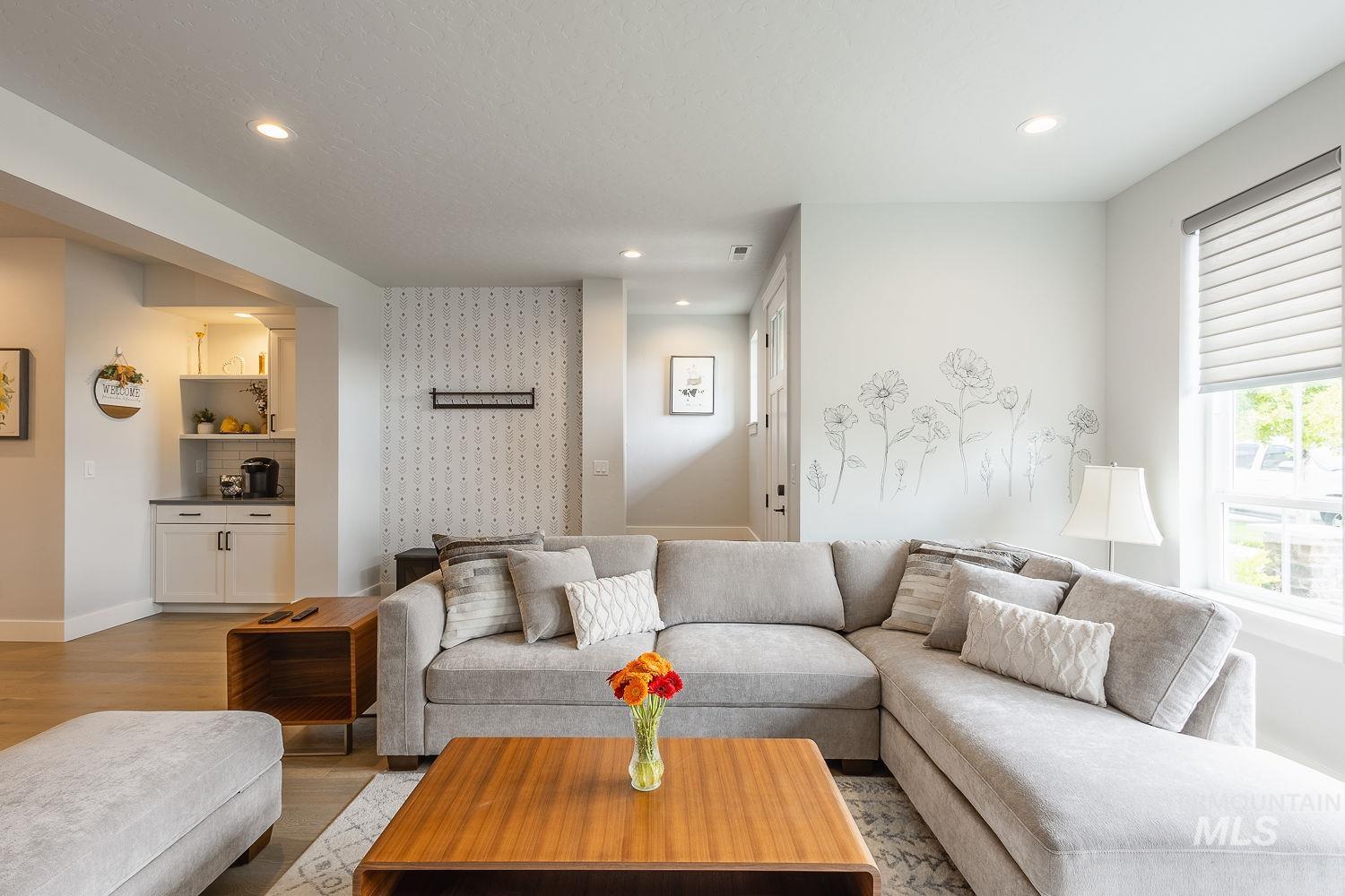 3321 S Hopes Well Way, Boise, Idaho 83716, 3 Bedrooms, 2.5 Bathrooms, Residential For Sale, Price $675,000,MLS 98972524