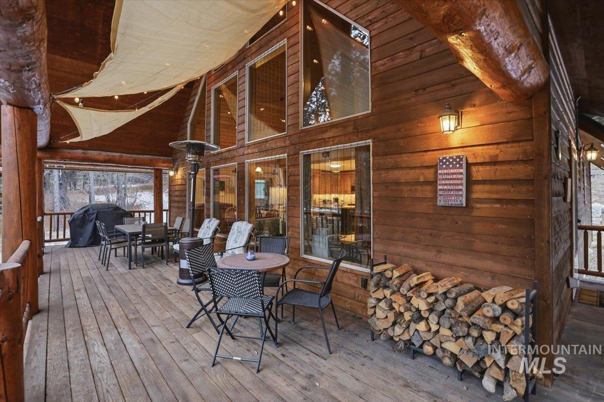 20 Valley High Rd, Garden Valley, Idaho 83622, 2 Bedrooms, 2 Bathrooms, Residential For Sale, Price $619,000,MLS 98972527